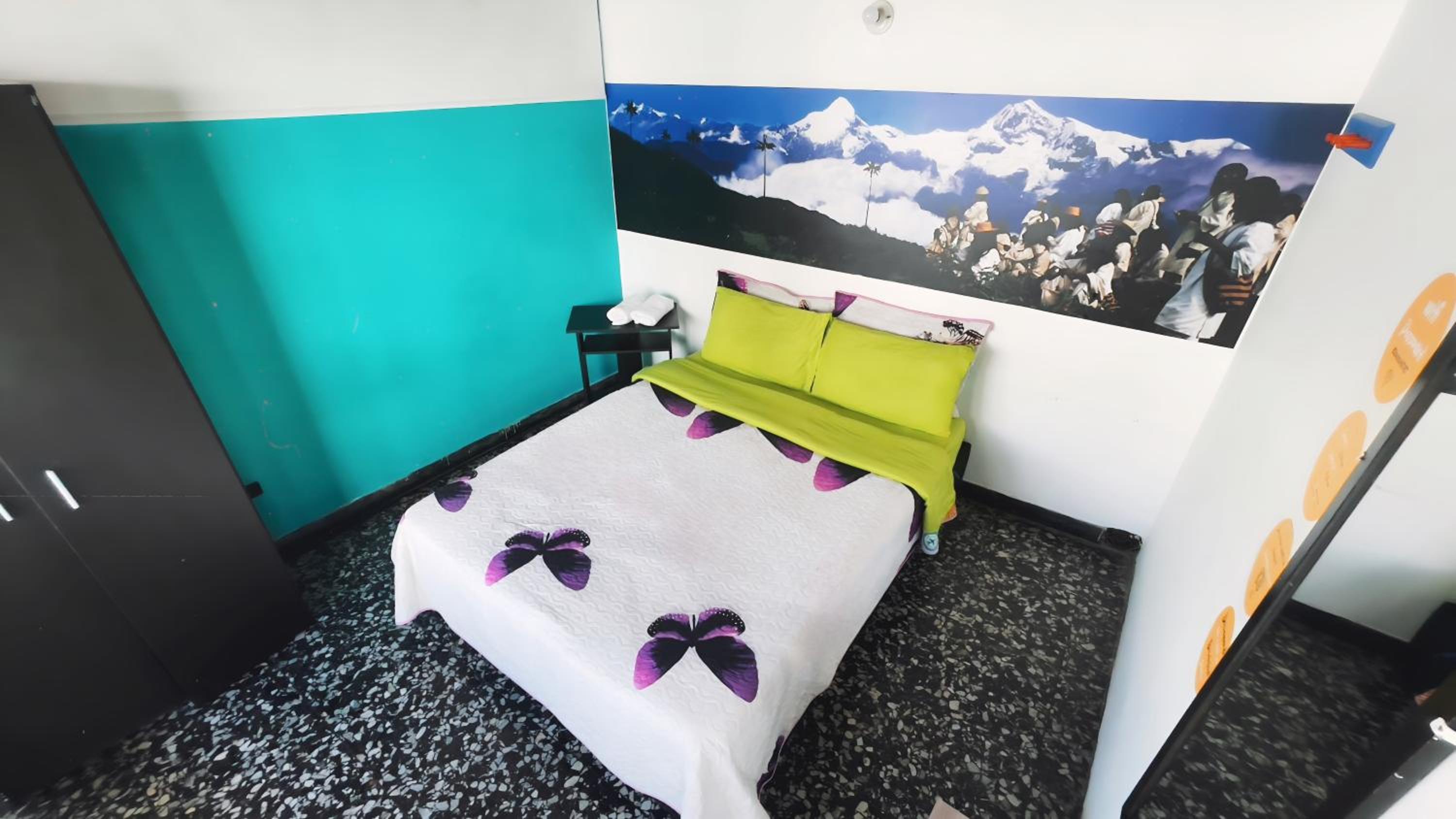 82Hostel