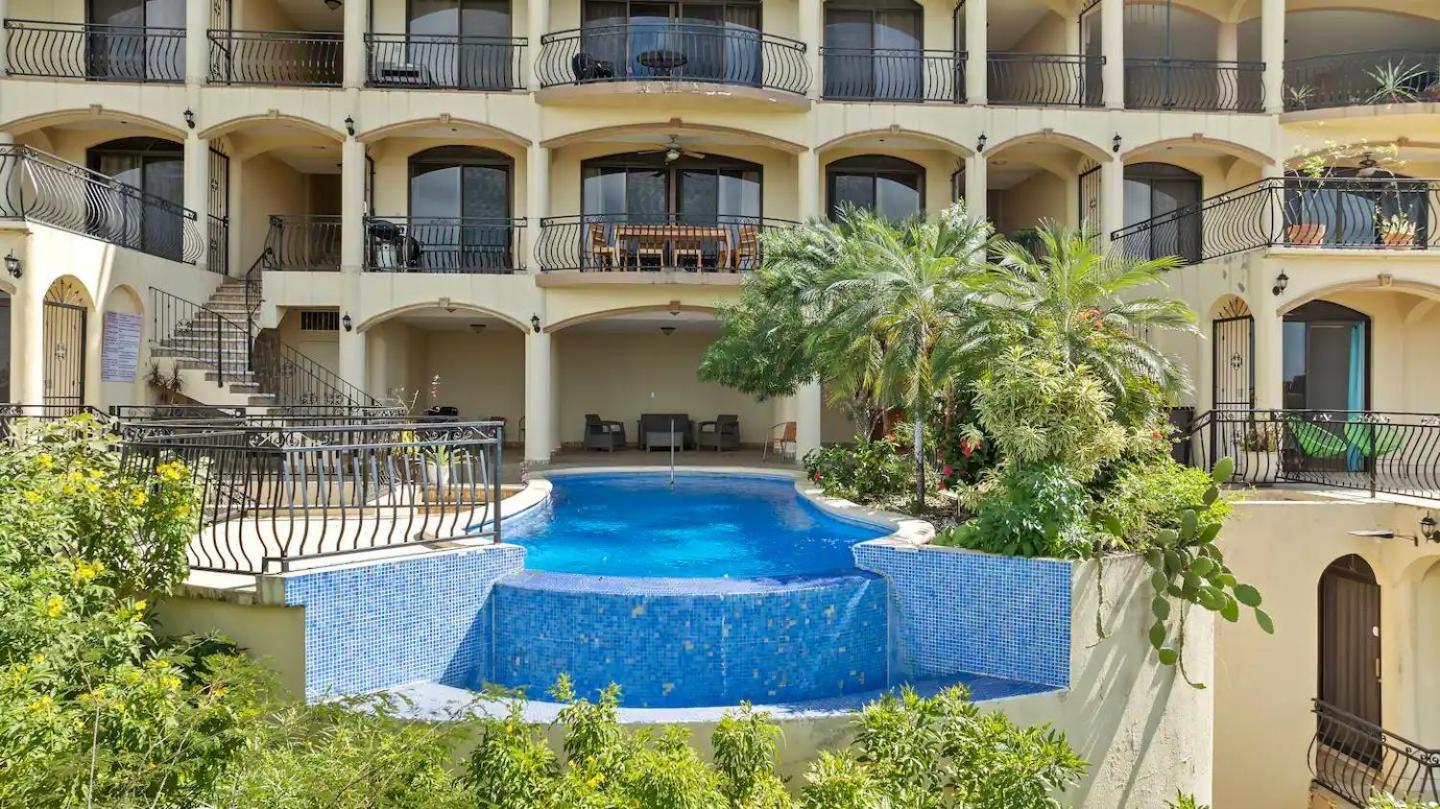Majestic Oceanview Condo with King Beds