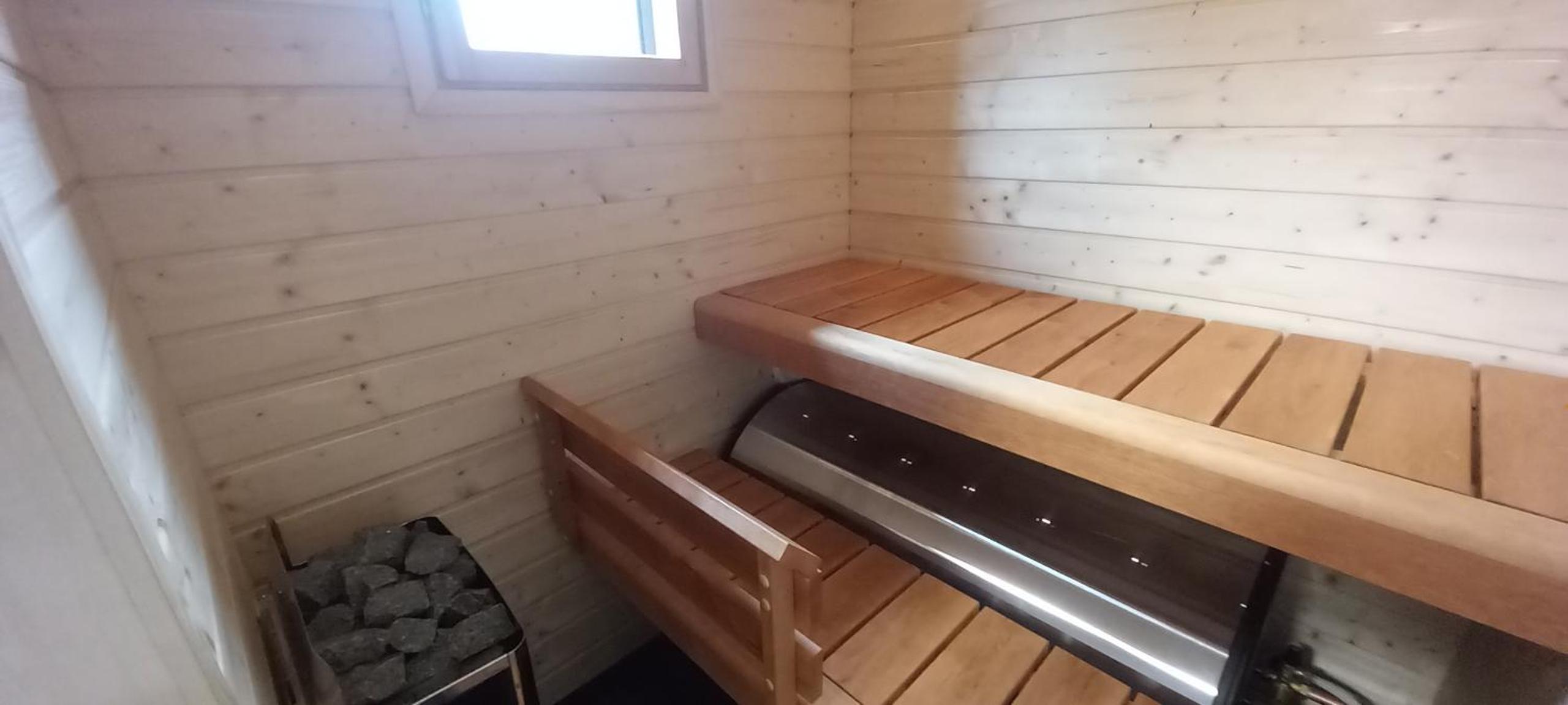 HIMOS JUHANNUS 2026 vielä VAPAA! Edullista majoittumista keskellä palveluja, KOIVULA 25, Lue Majoituspaikan tiedot OHJEISTUS INFO