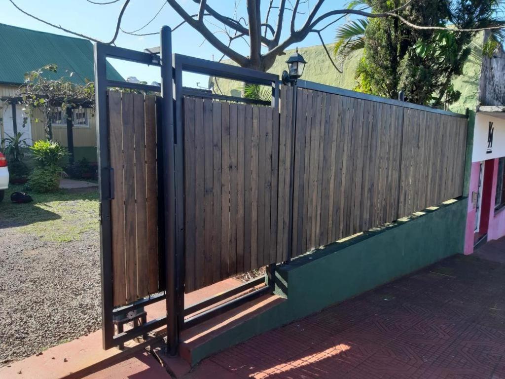 Casa céntrica con estacionamiento