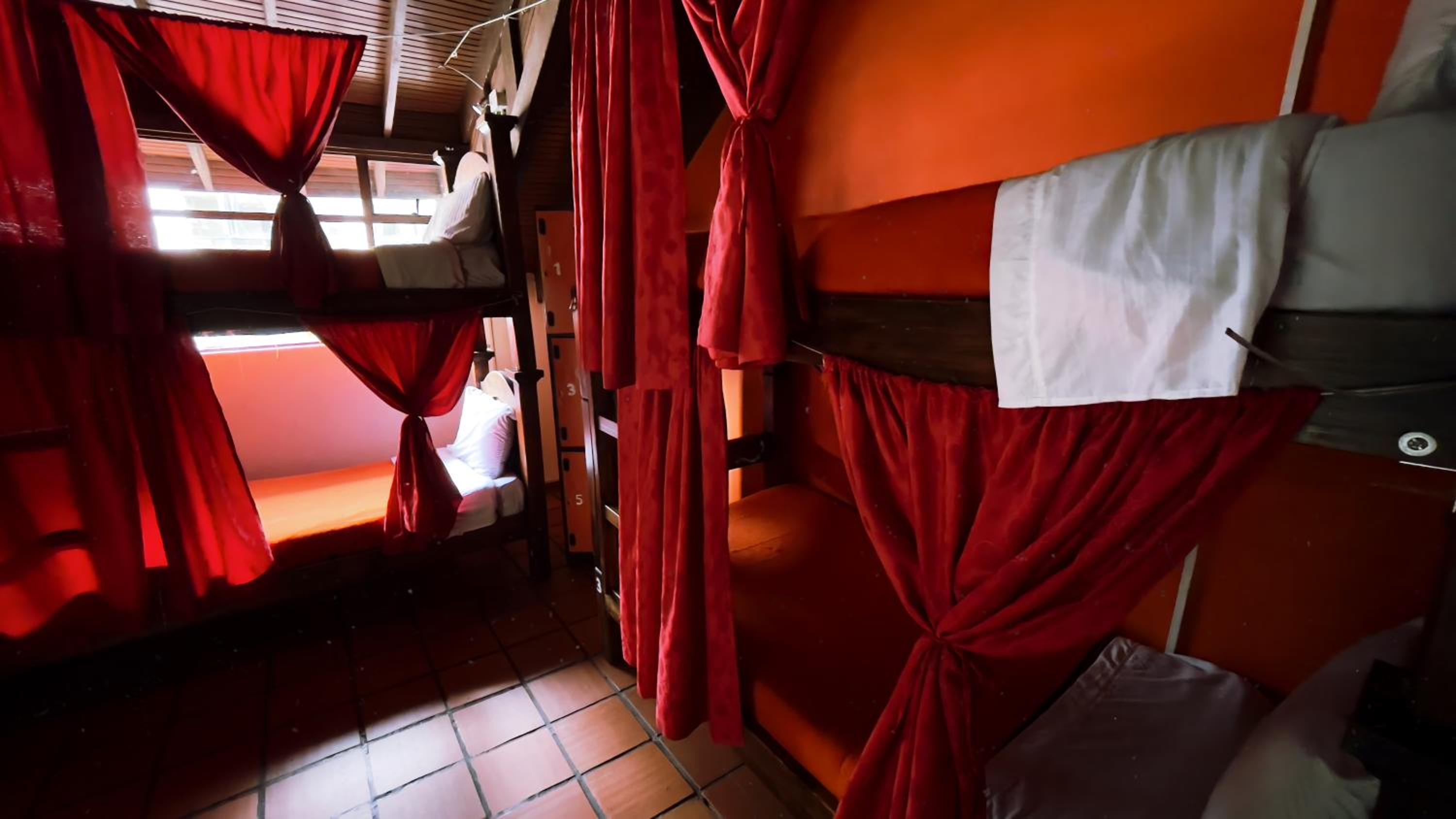 82Hostel