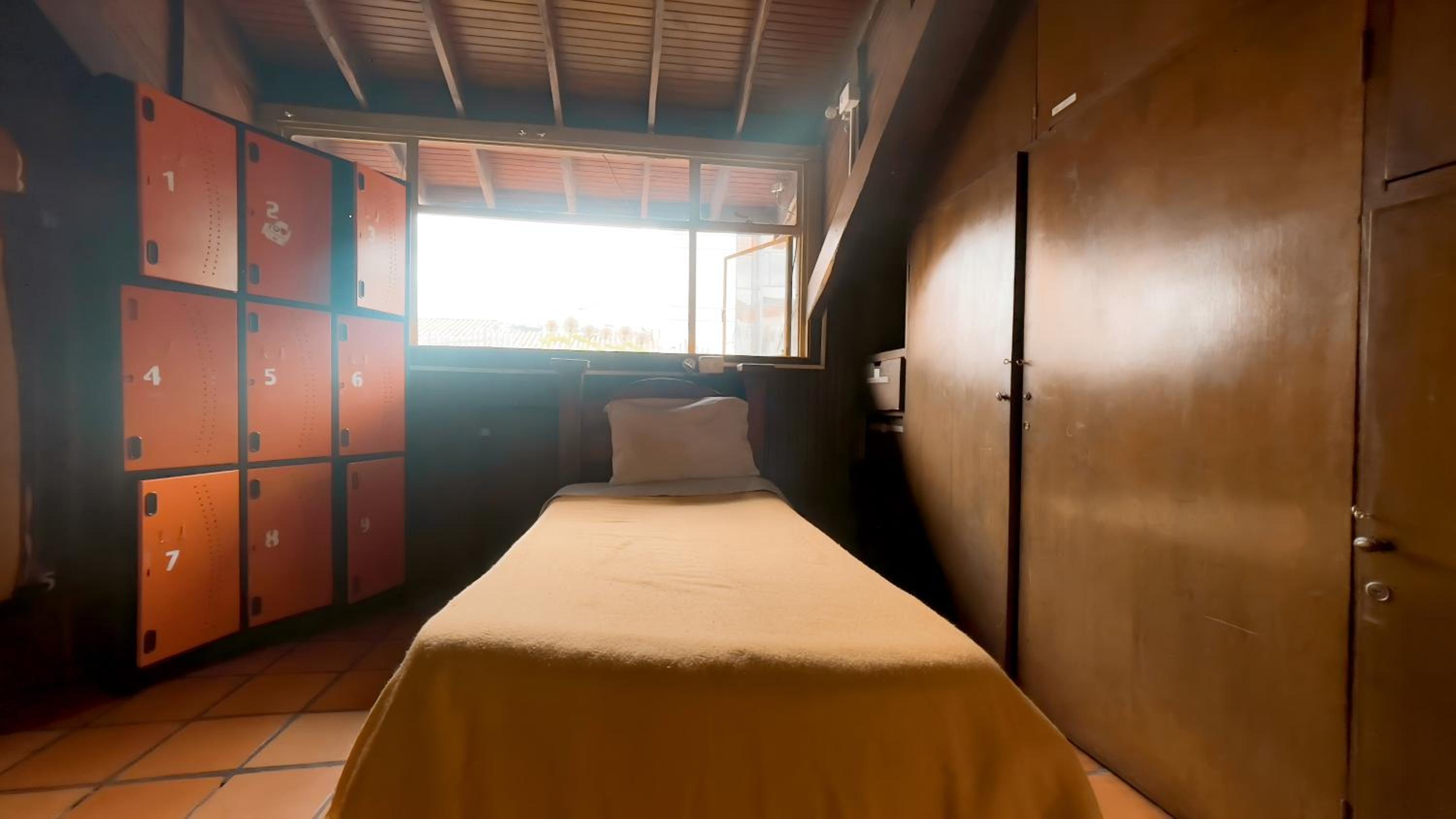82Hostel