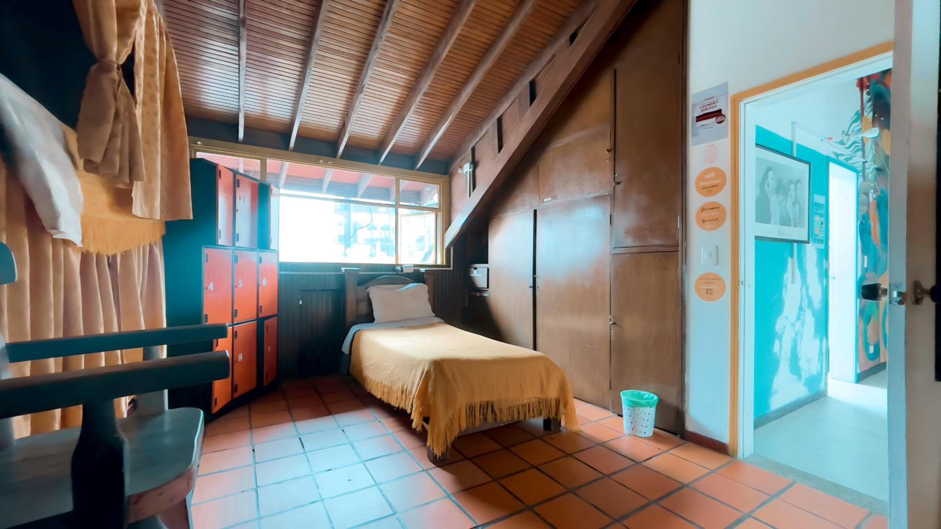 82Hostel