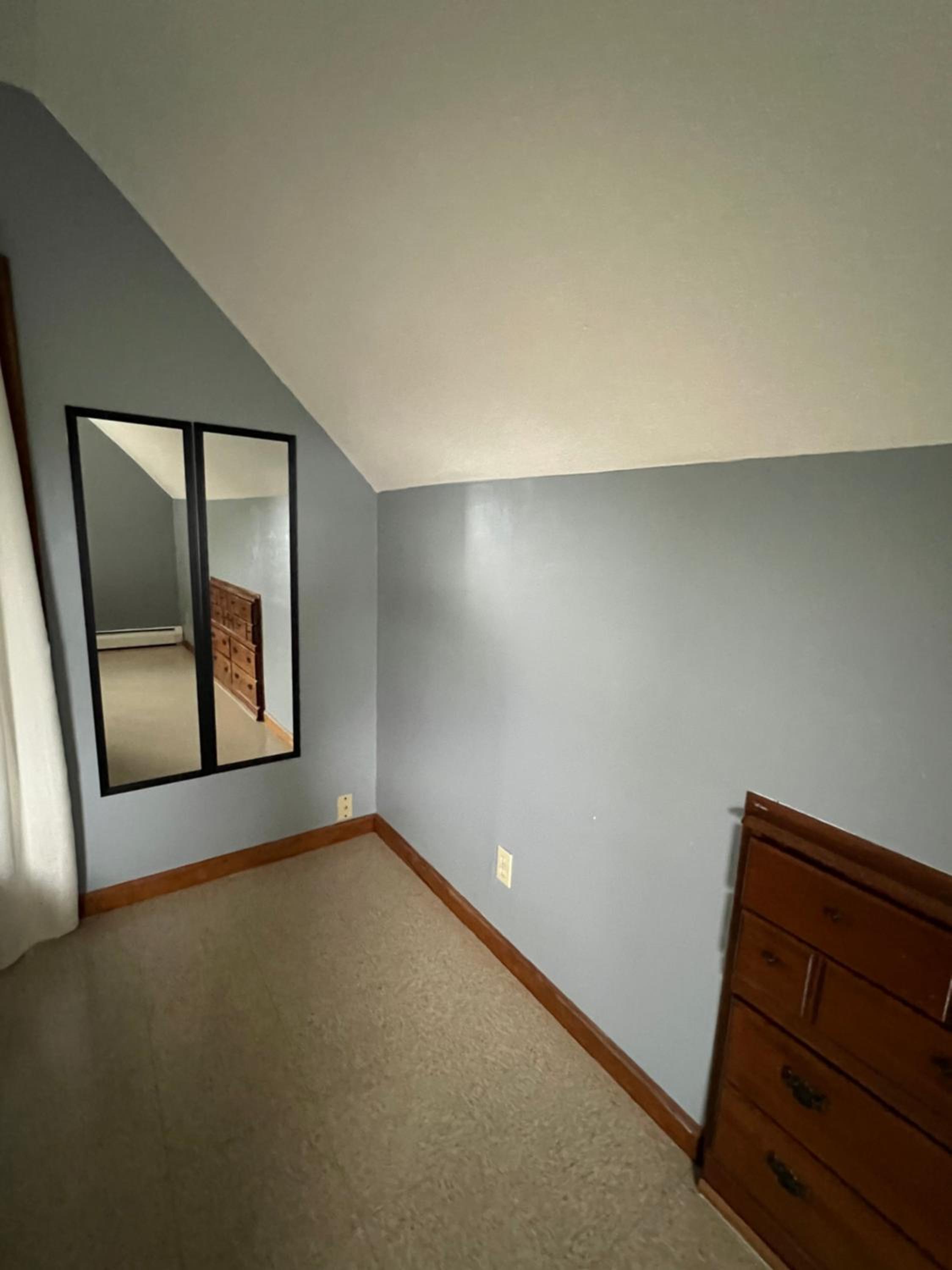 Holyoke House Oasis - Near Colleges, Cities & More view 5