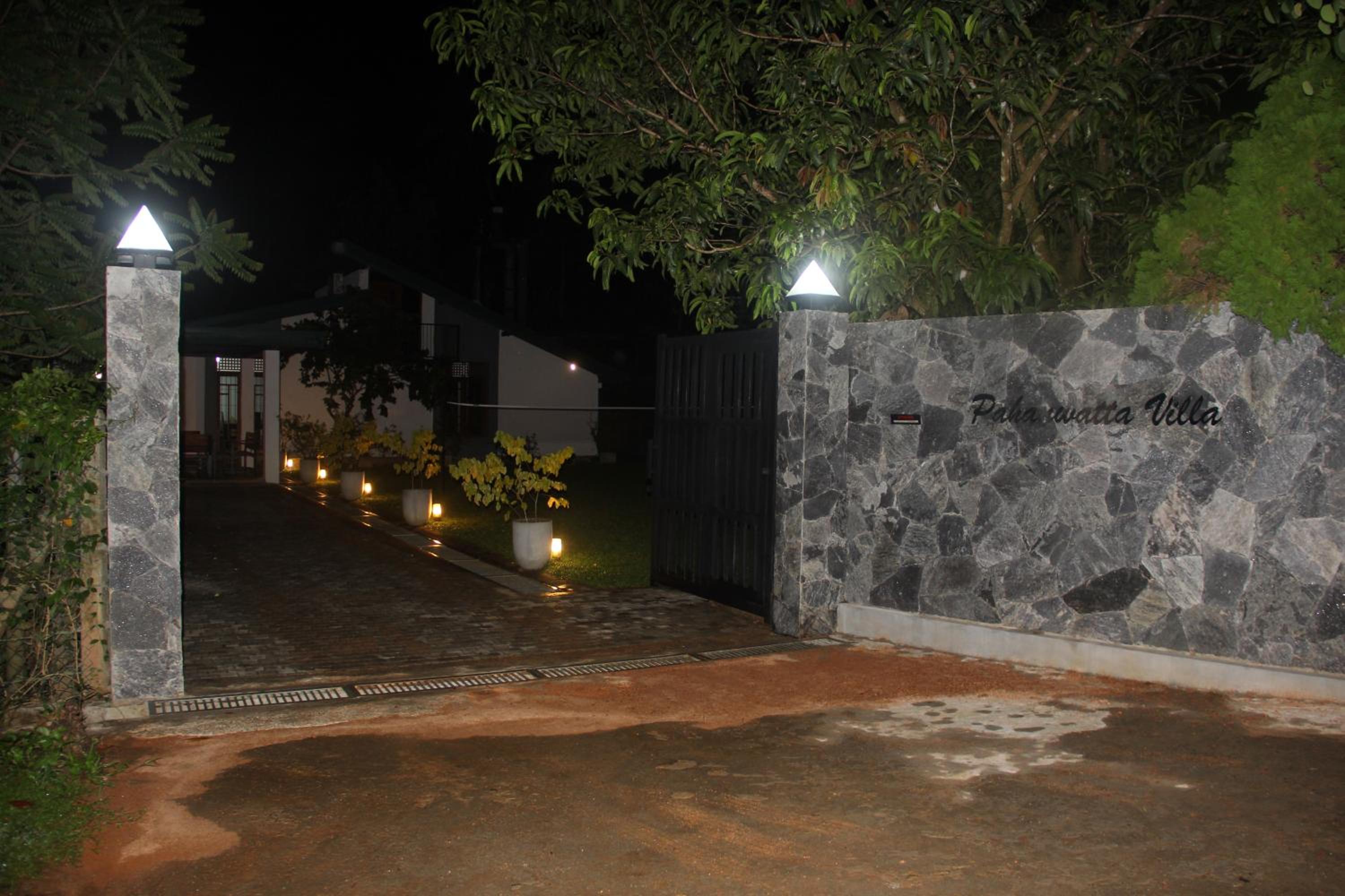 Pahanwatta Villa
