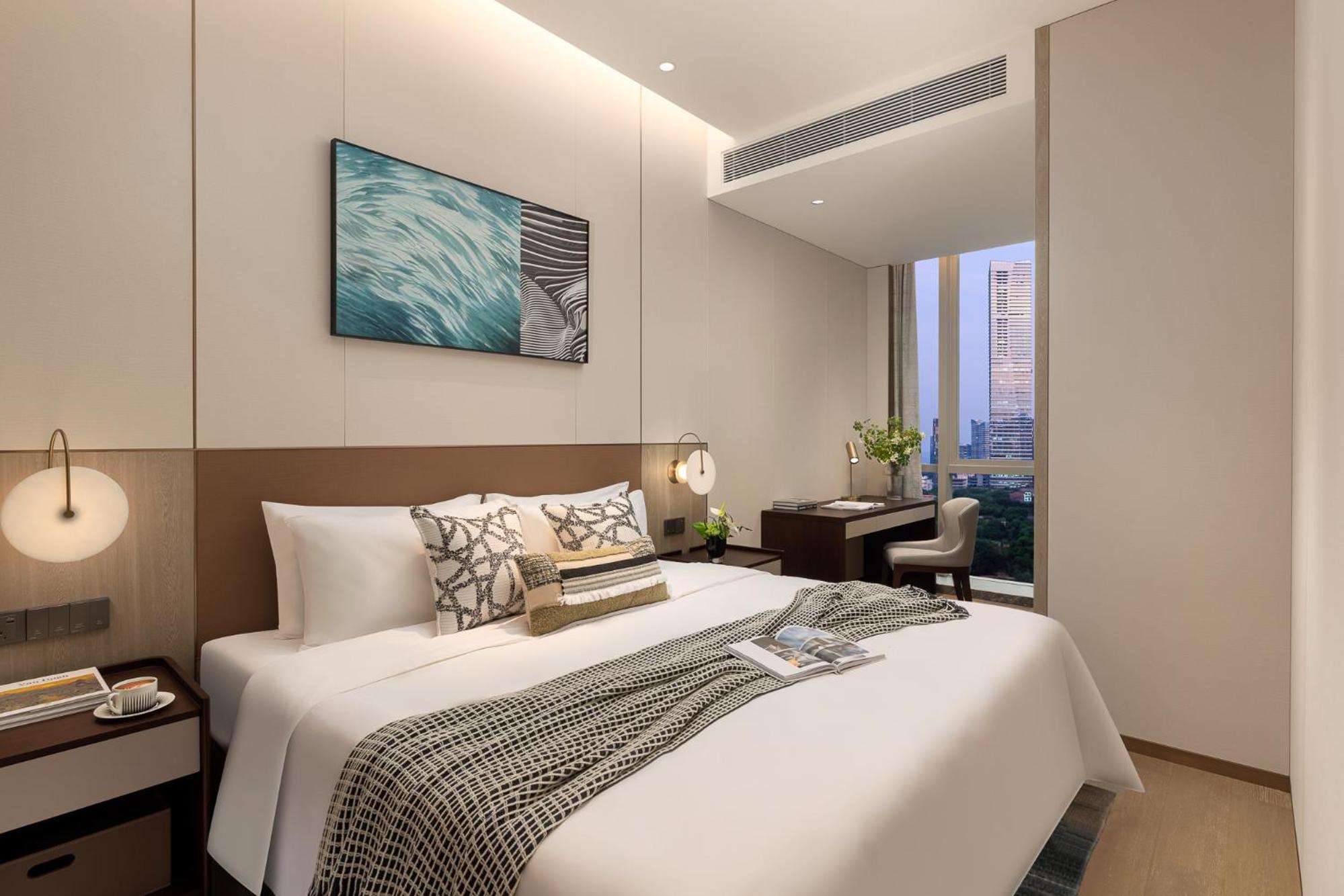 Somerset QPlex Shenzhen
