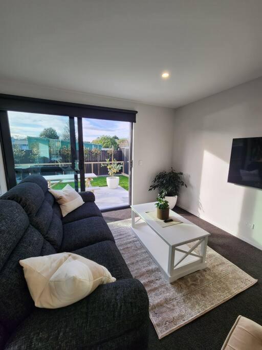 Modern Haven on Hamlet view 3