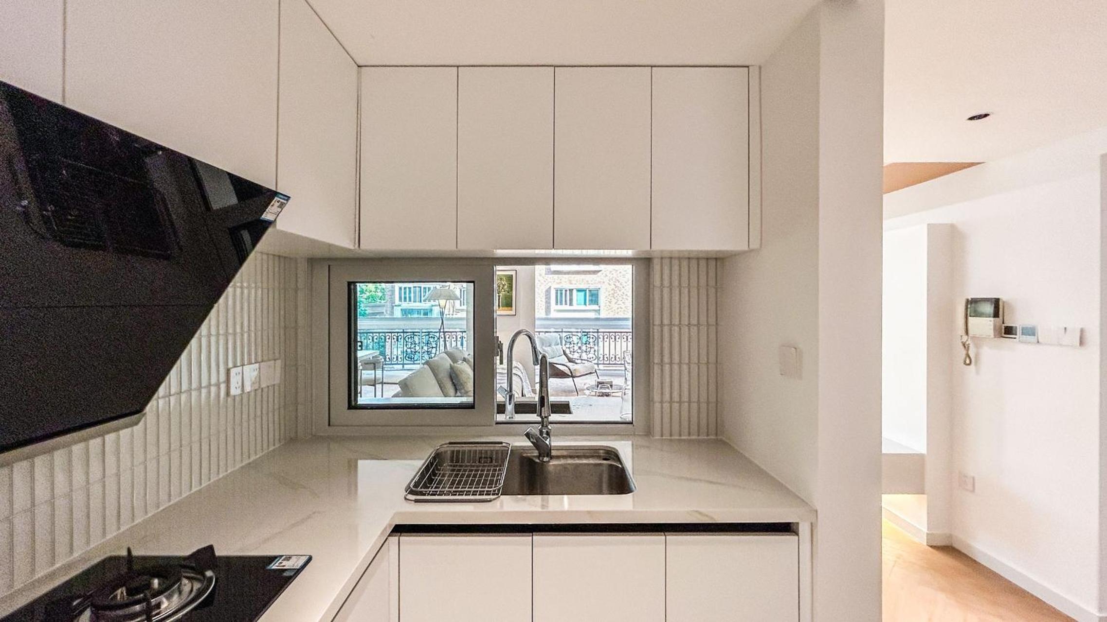 HuaiHai Road Branch Xujiahui Garden Large Living Room Luxury Three Bedroom Hengshan Road Henglong Plaza Shanghai Jiao Tong University