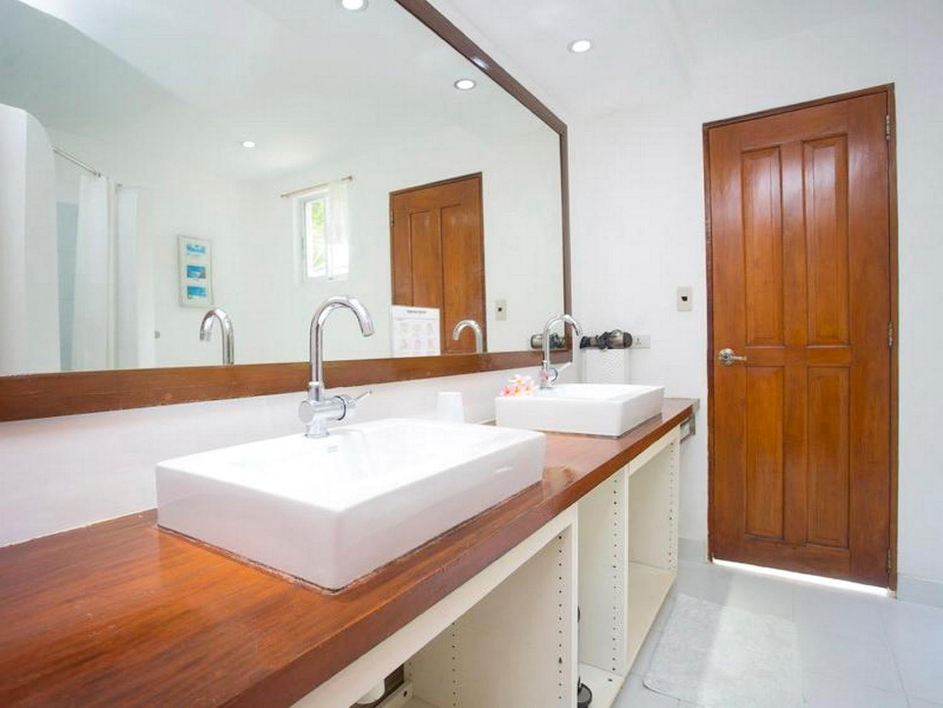 Mabuhay Beach House, Boracay - 23