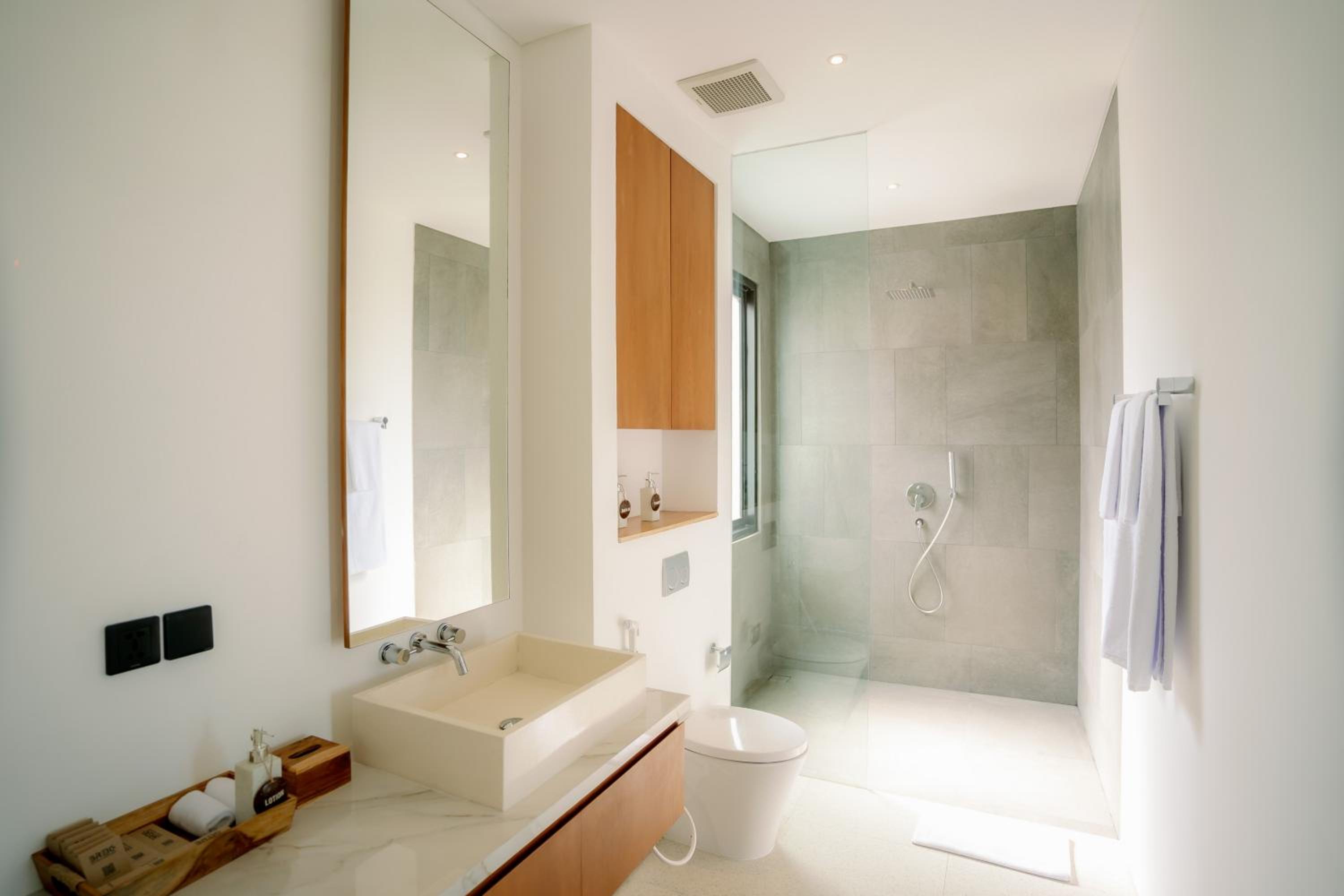 Aquamarine Villas by BREIG view 2