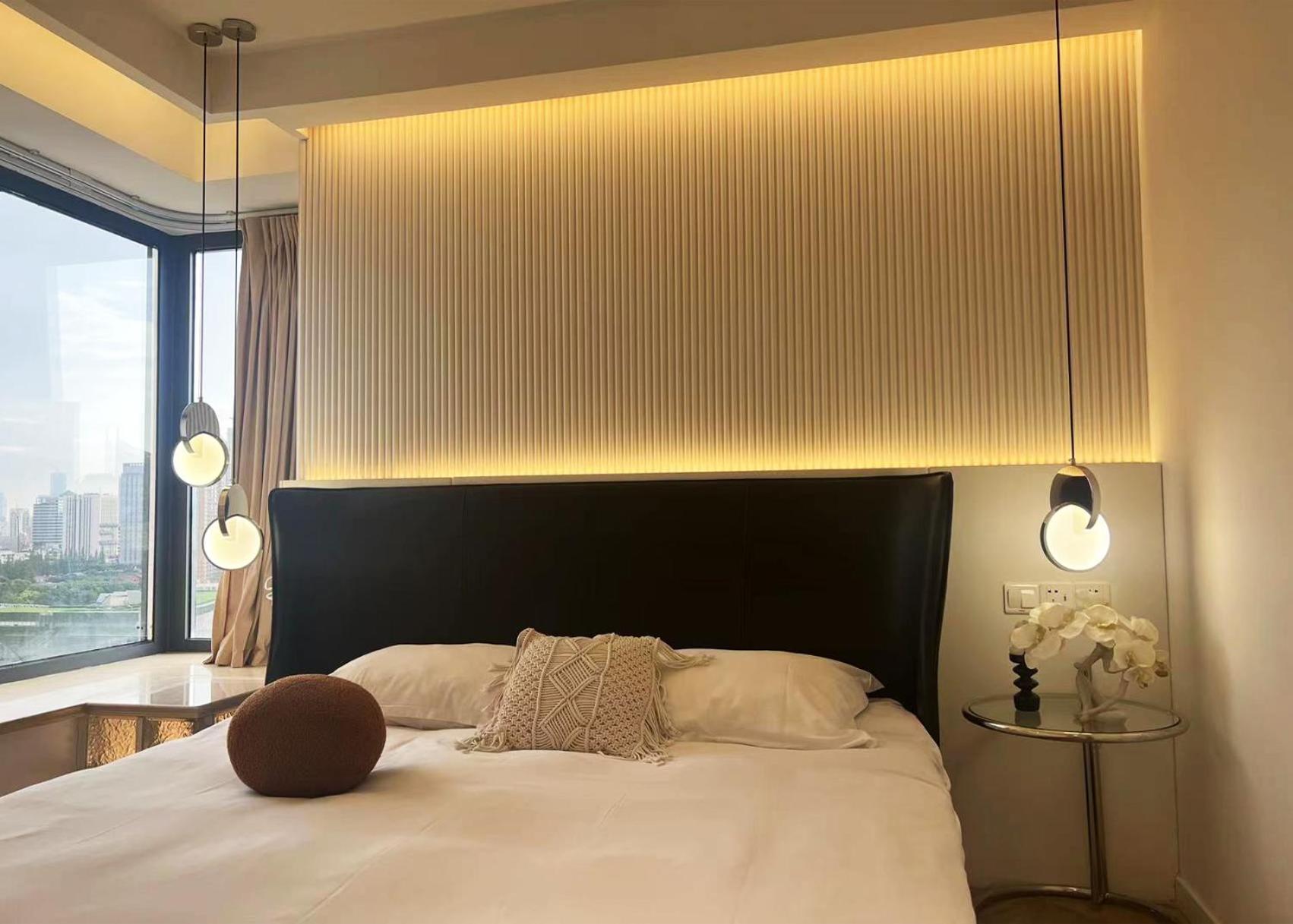 Molly House- Near Nanjing East Road,2-Bedrooms with Elevator, 2 bathrooms,1 bathtub , Near the subway
