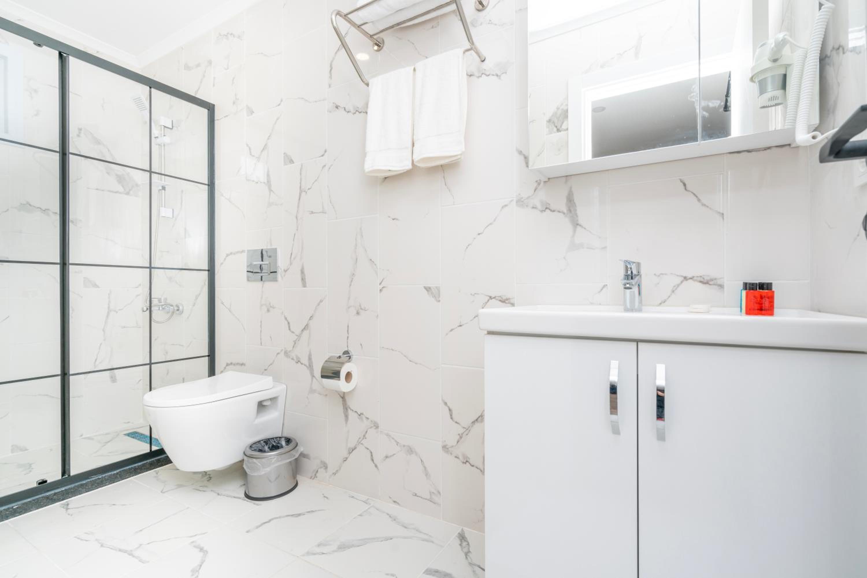 Guest Suites - Image 24