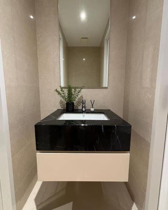 Ceylon Hill Luxury Condo Perfect KL Tower View!