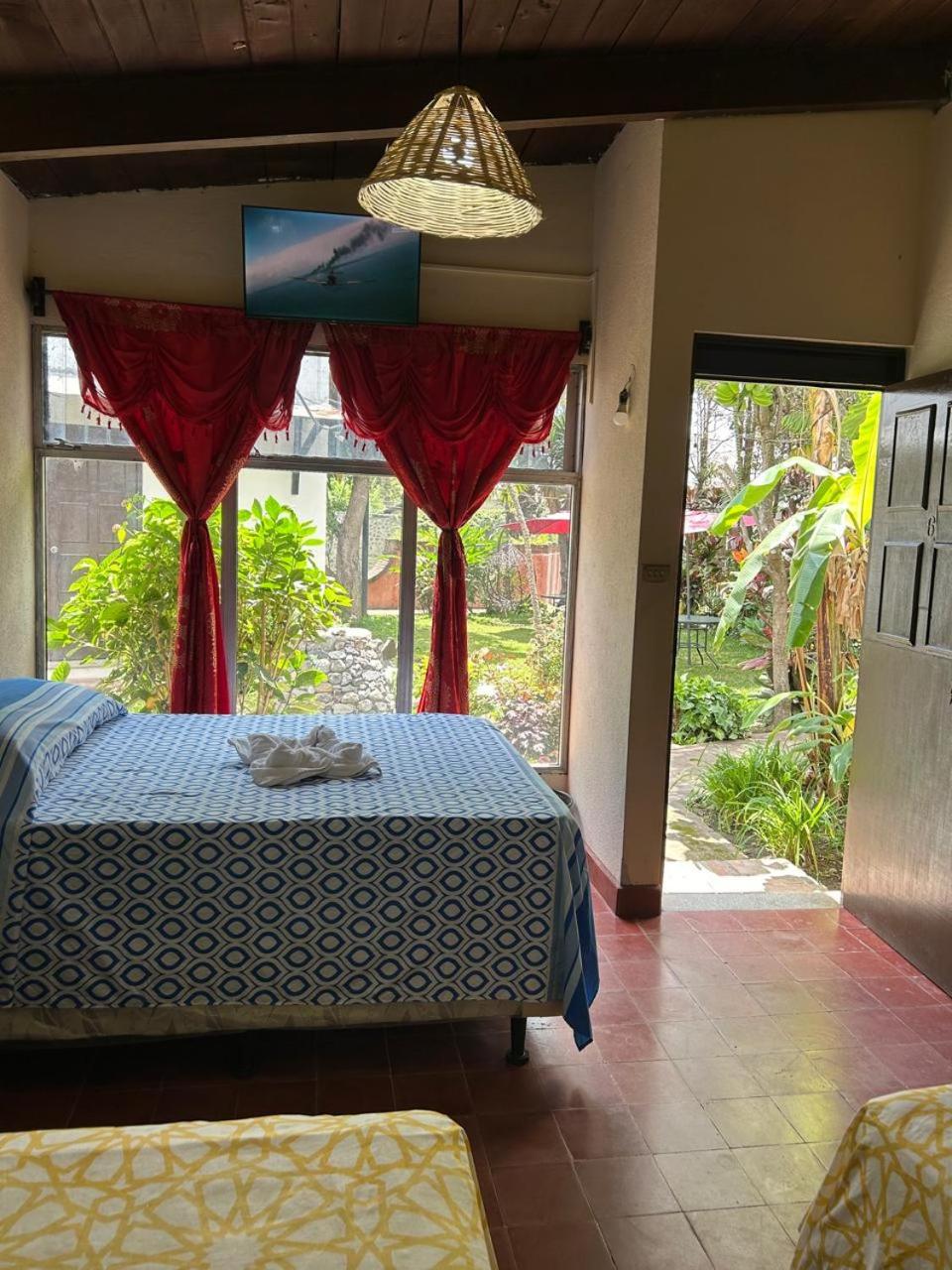 Casa aine view 3