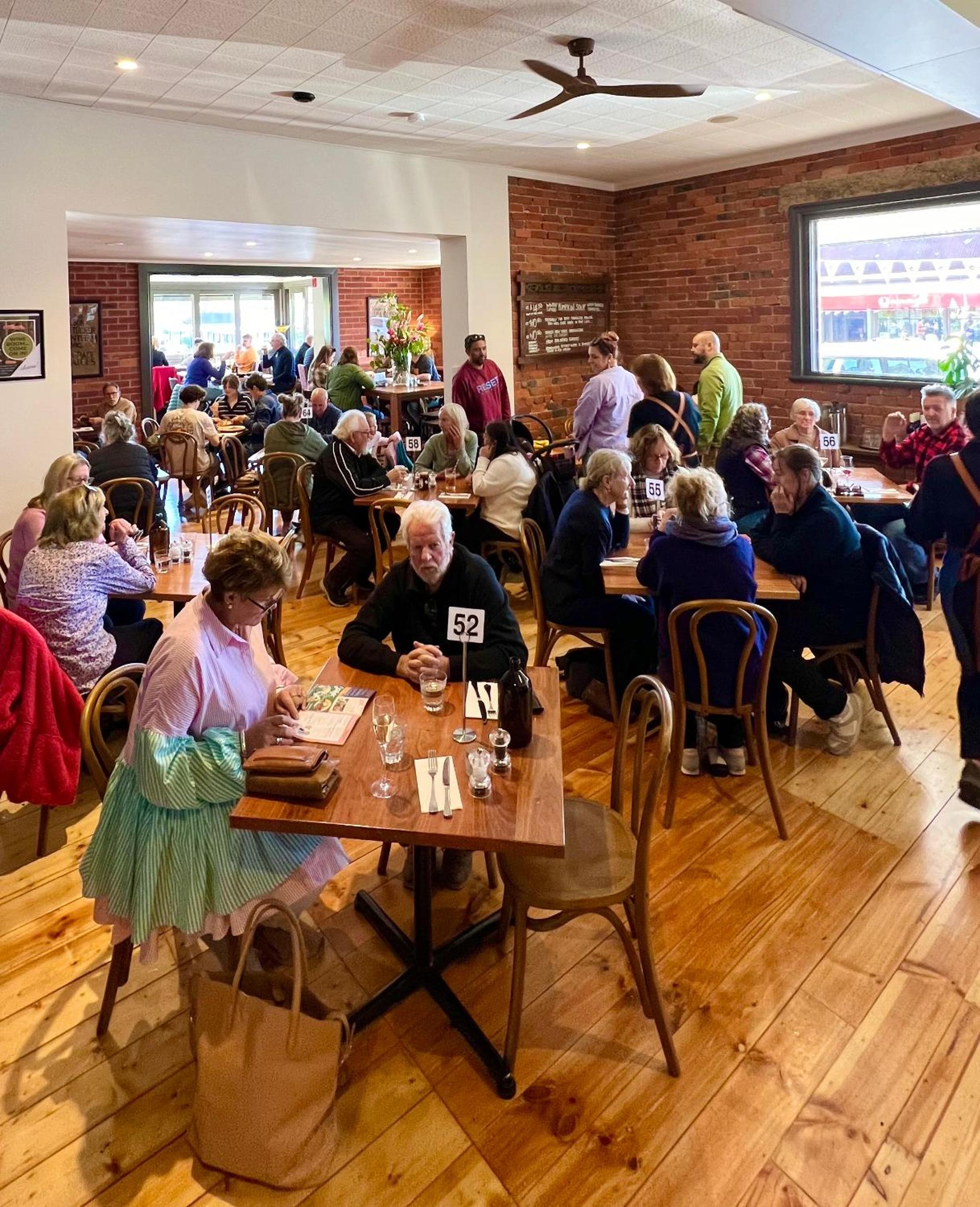 dining