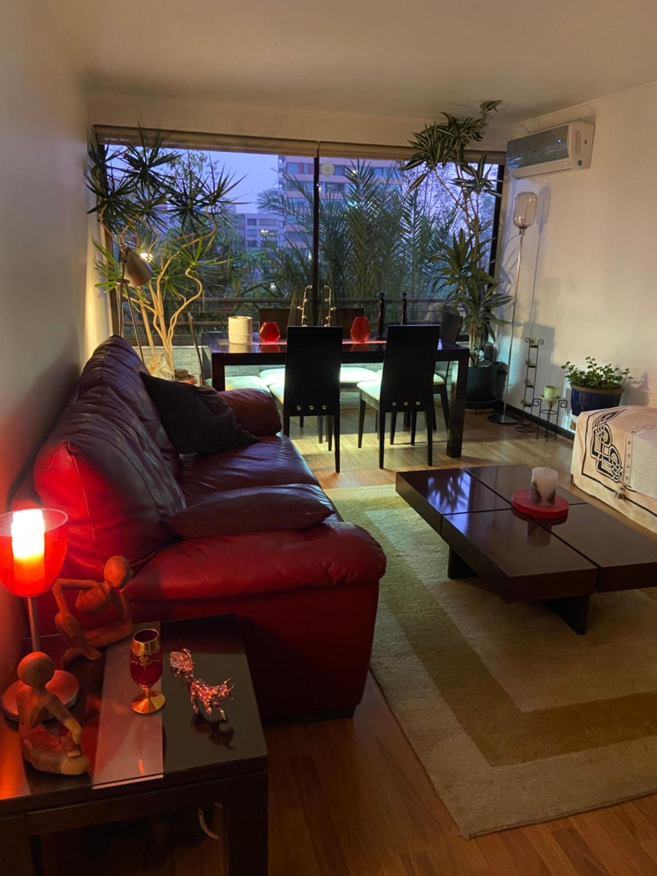 Excelente apartamento en las condes