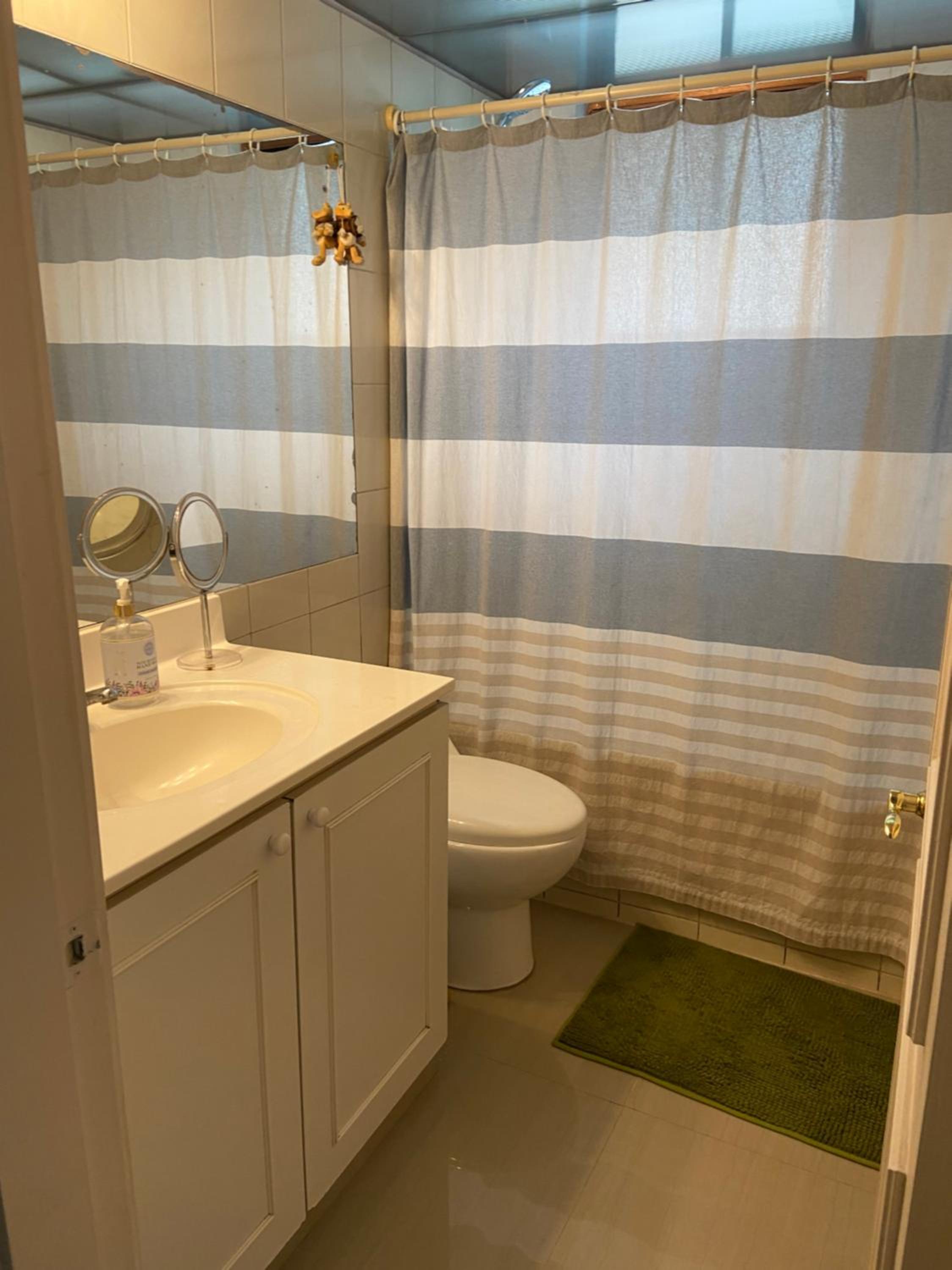 Excelente apartamento en las condes
