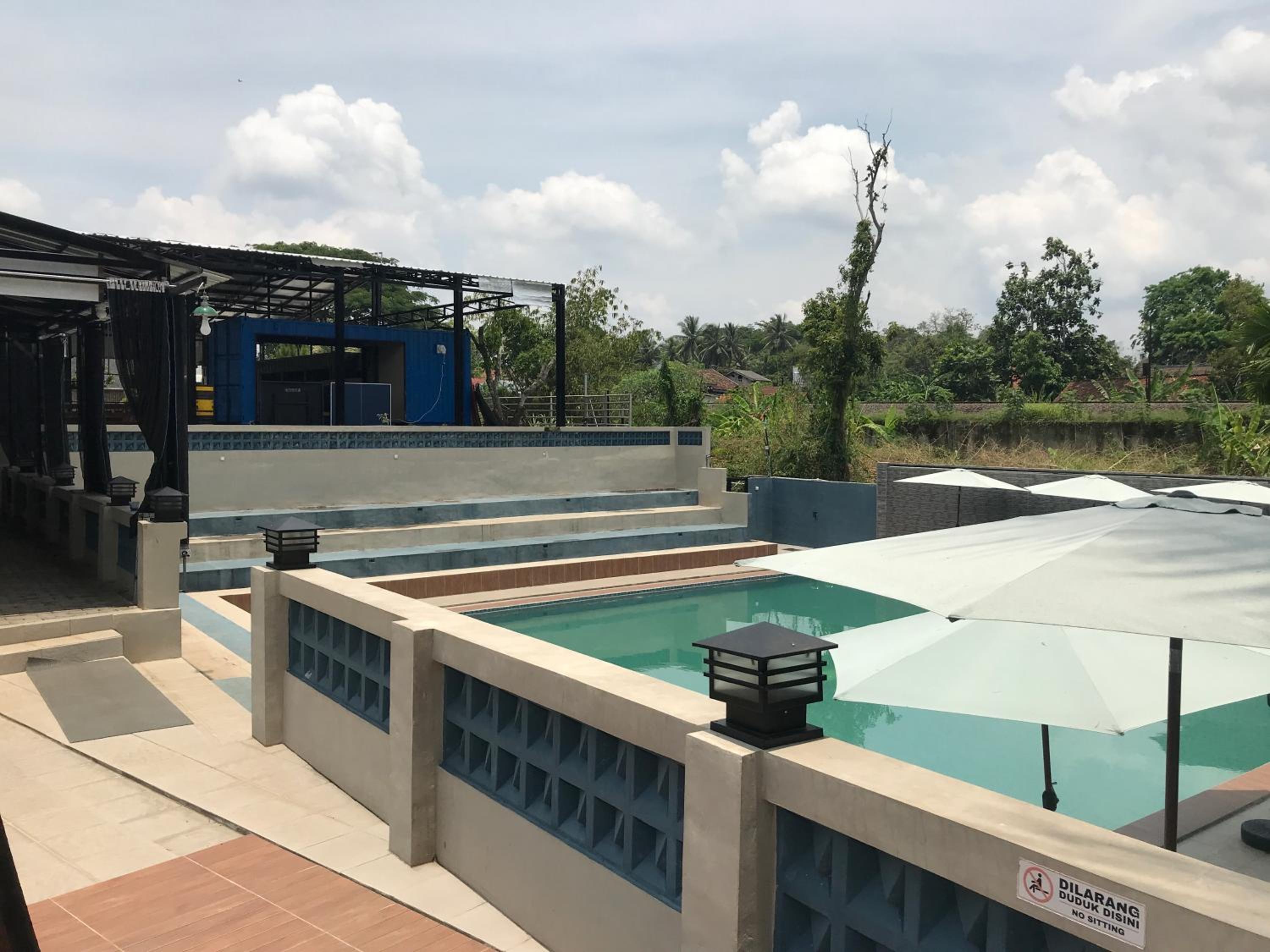 Times Square Motel SYARIAH ONE