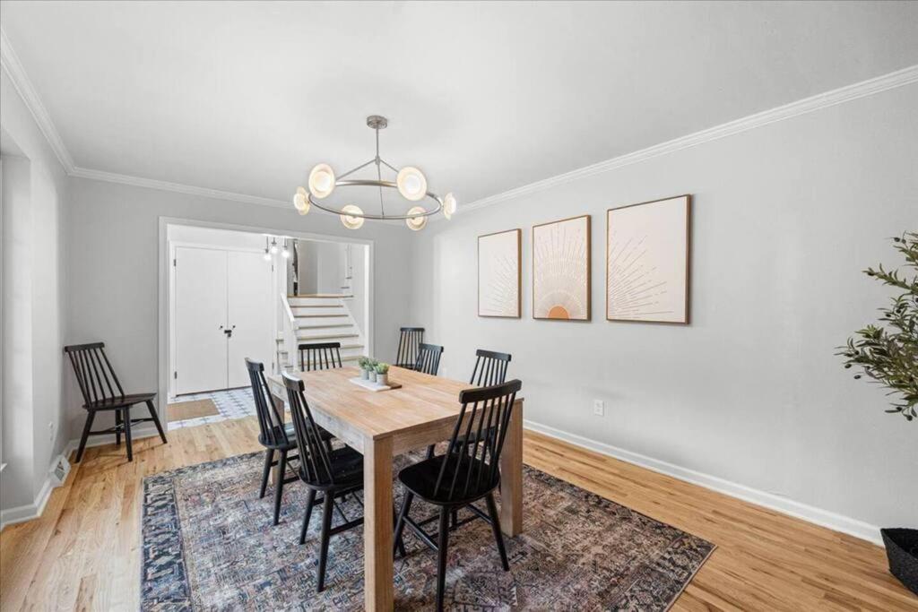 Light Bright OP Remodeled Home 4BD 2BTH - Property Image 1