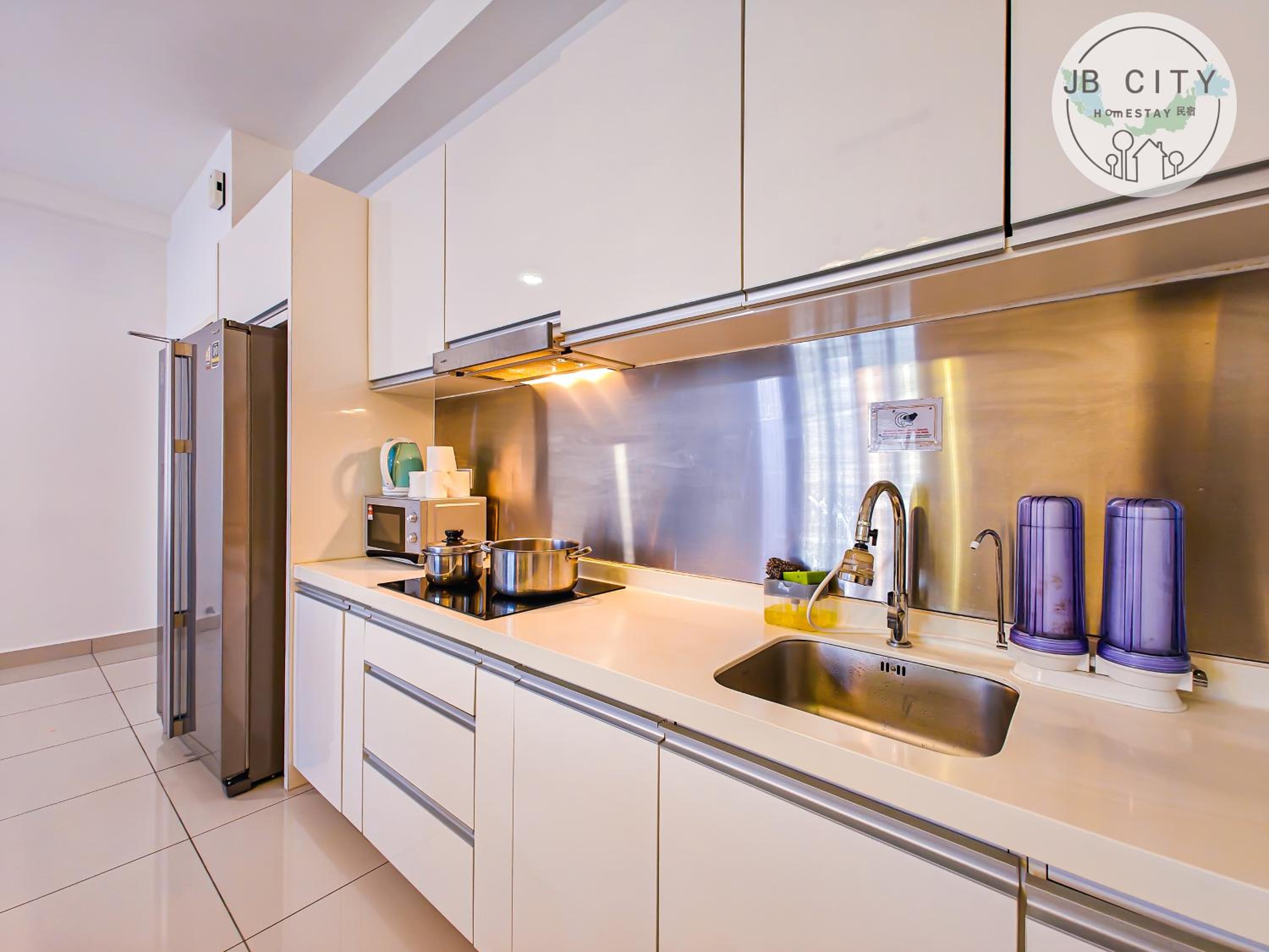 Meridin Medini by JBcity Home