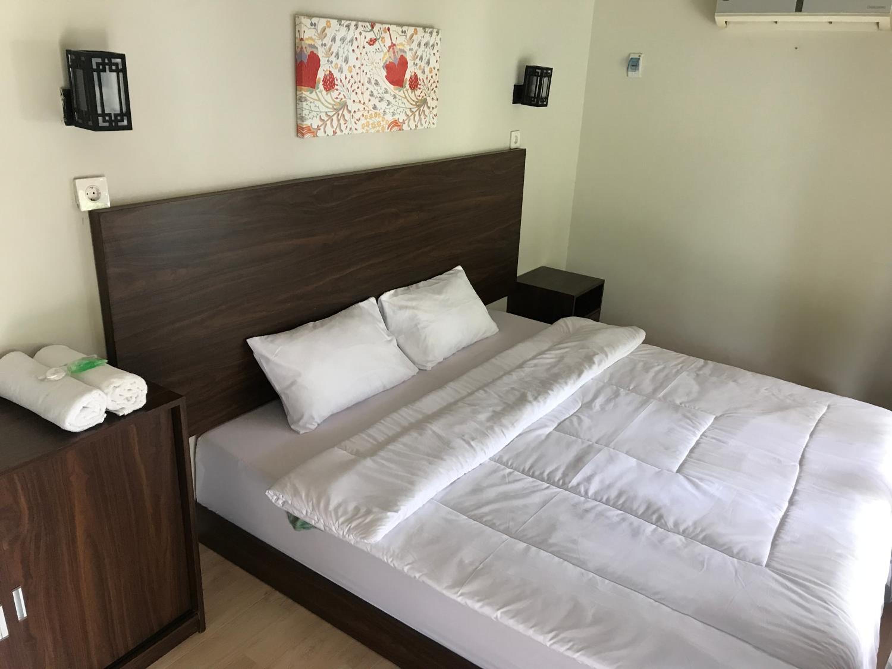 Times Square Motel SYARIAH ONE