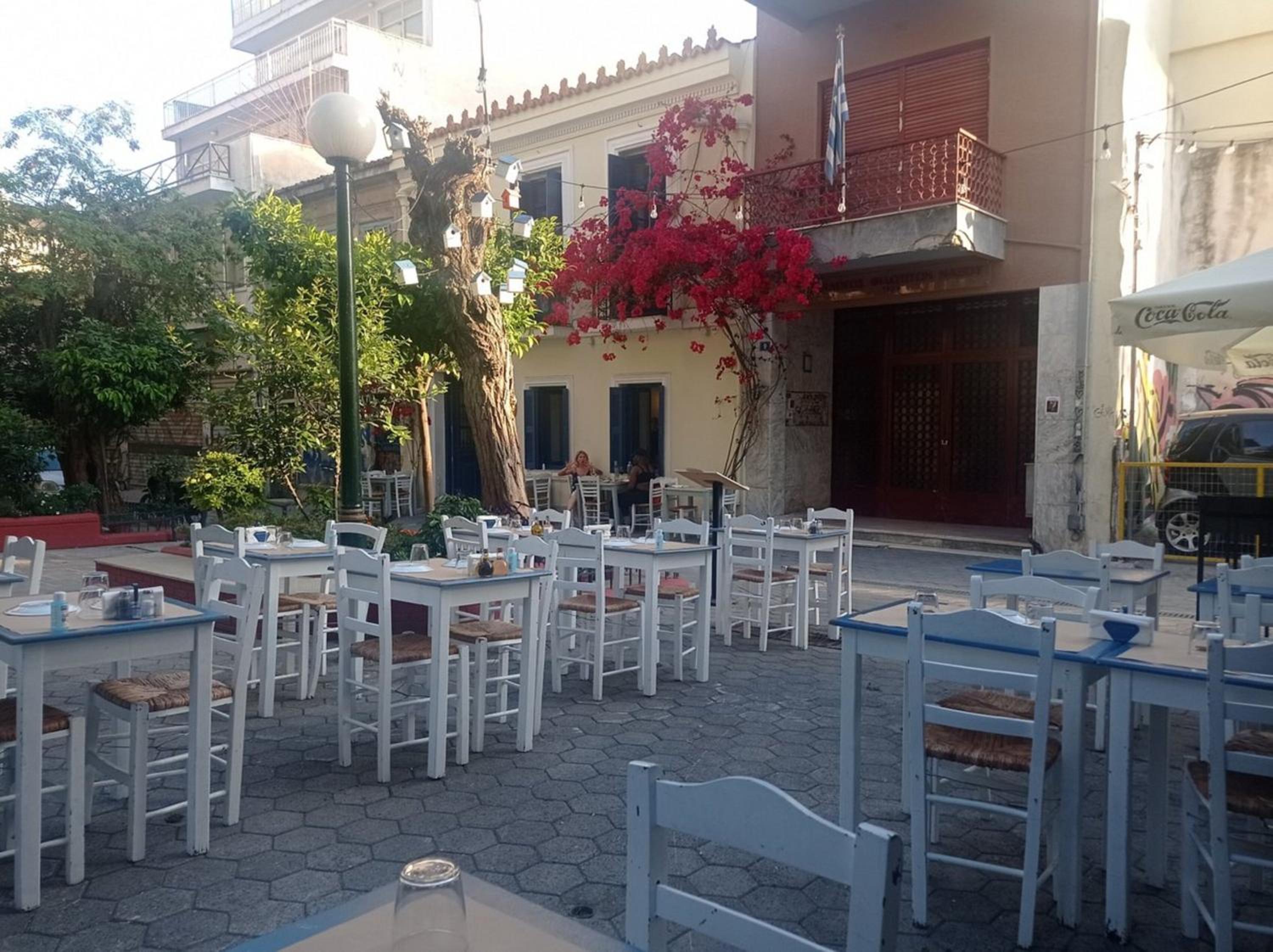 Eternal Acropolis Suites