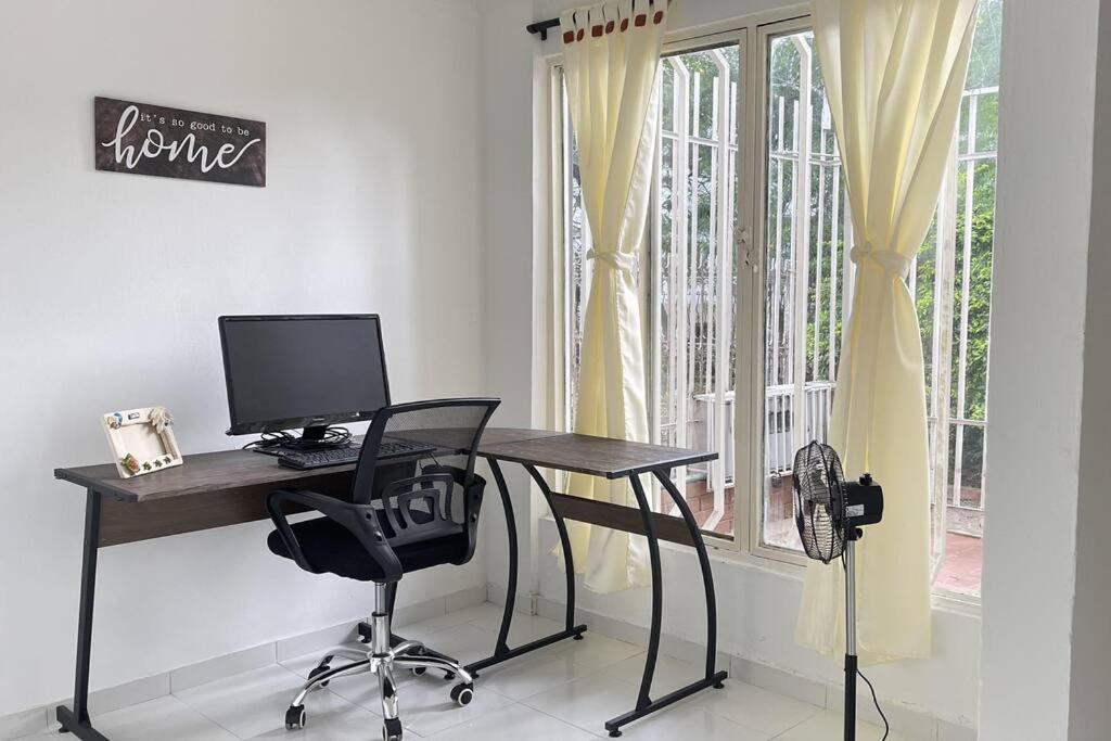 Apto 2BR Villa del Sur, wifi, 0ffice with monitor
