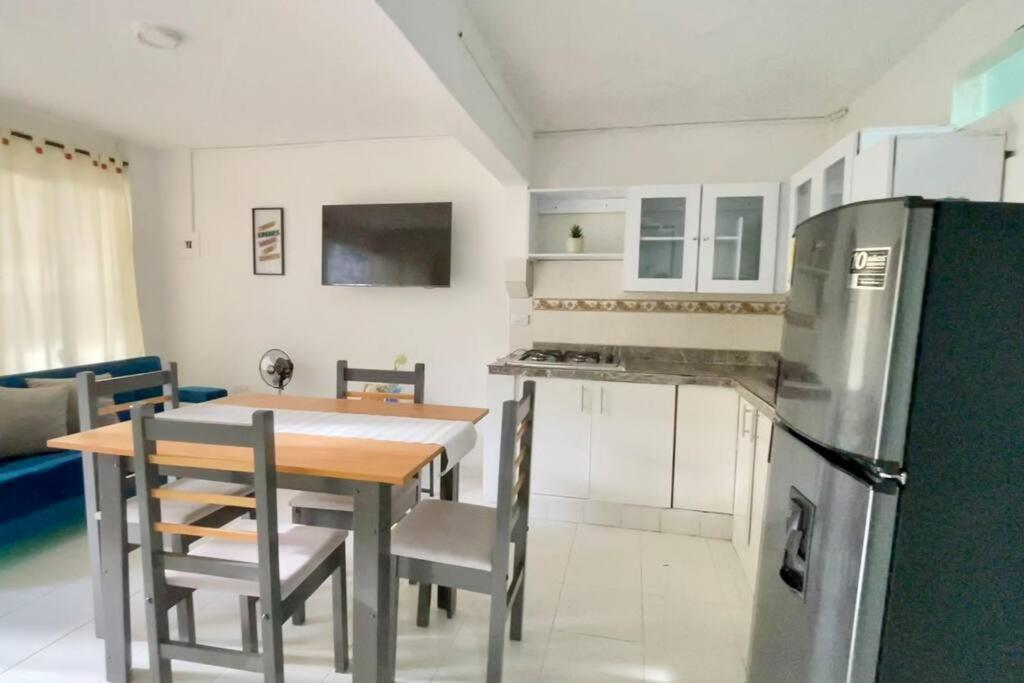 Apto 2BR Villa del Sur, wifi, 0ffice with monitor