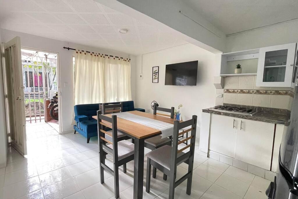 Apto 2BR Villa del Sur, wifi, 0ffice with monitor