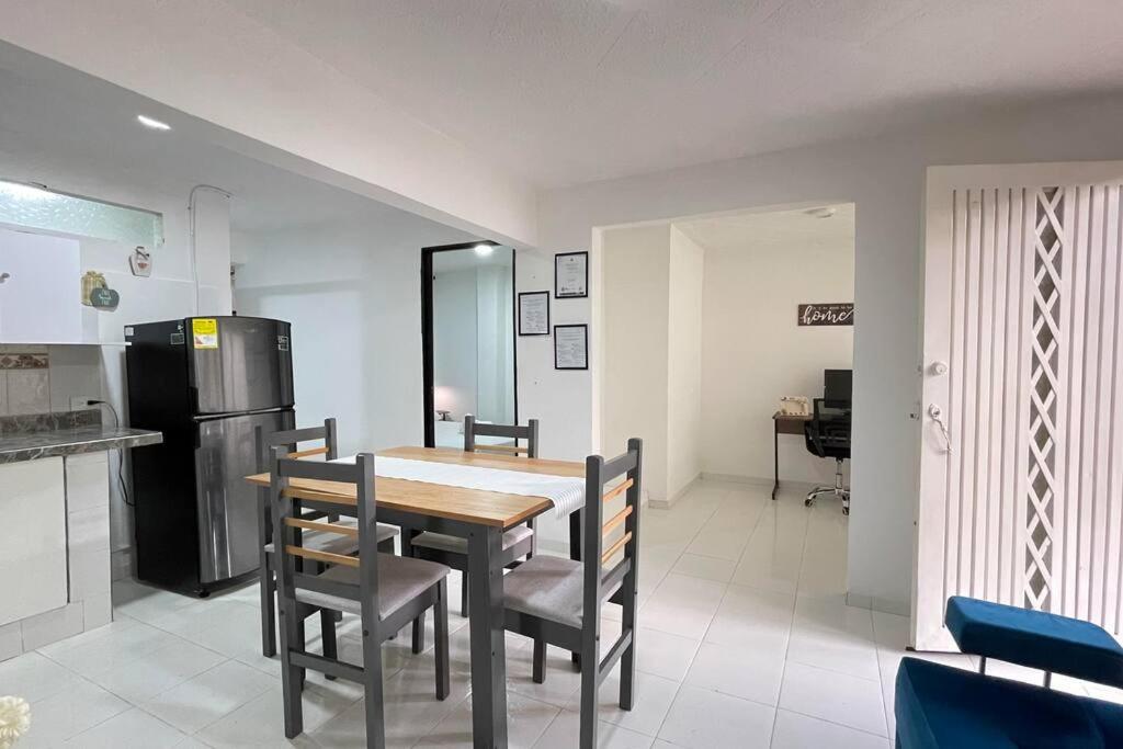 Apto 2BR Villa del Sur, wifi, 0ffice with monitor
