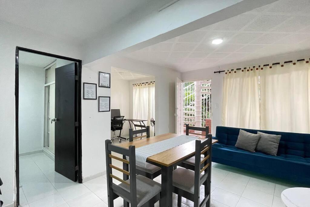 Apto 2BR Villa del Sur, wifi, 0ffice with monitor