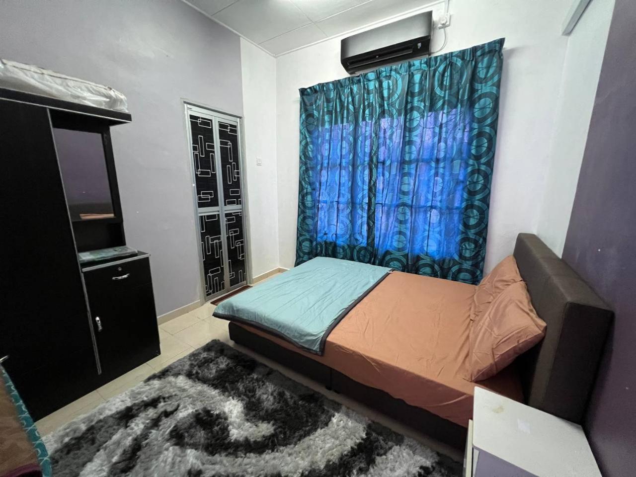 D Zamrud Mus Lim Homestay photo 6