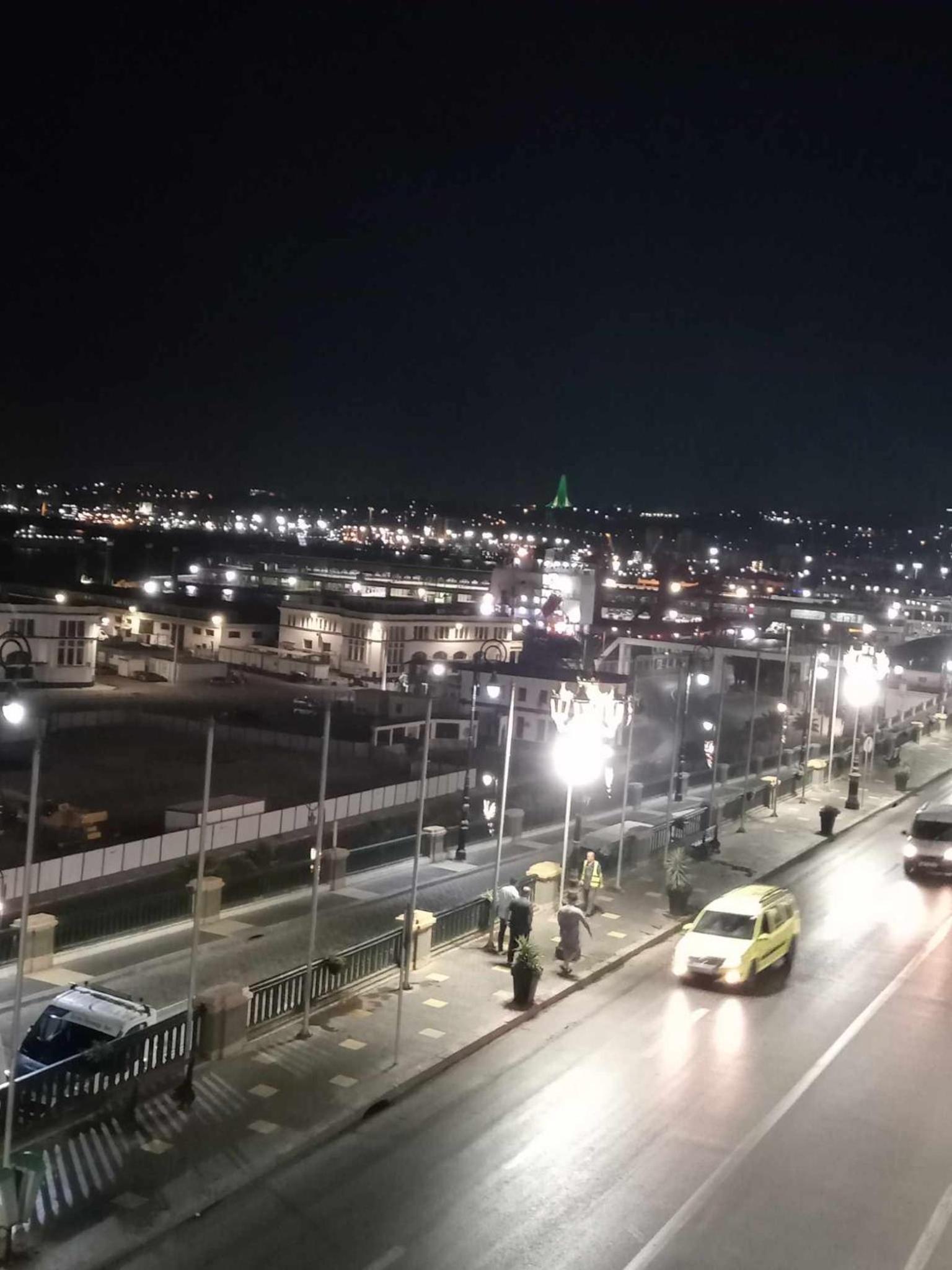 Très grand apartement hausmanien cœur du centre ville vu mer immédiate