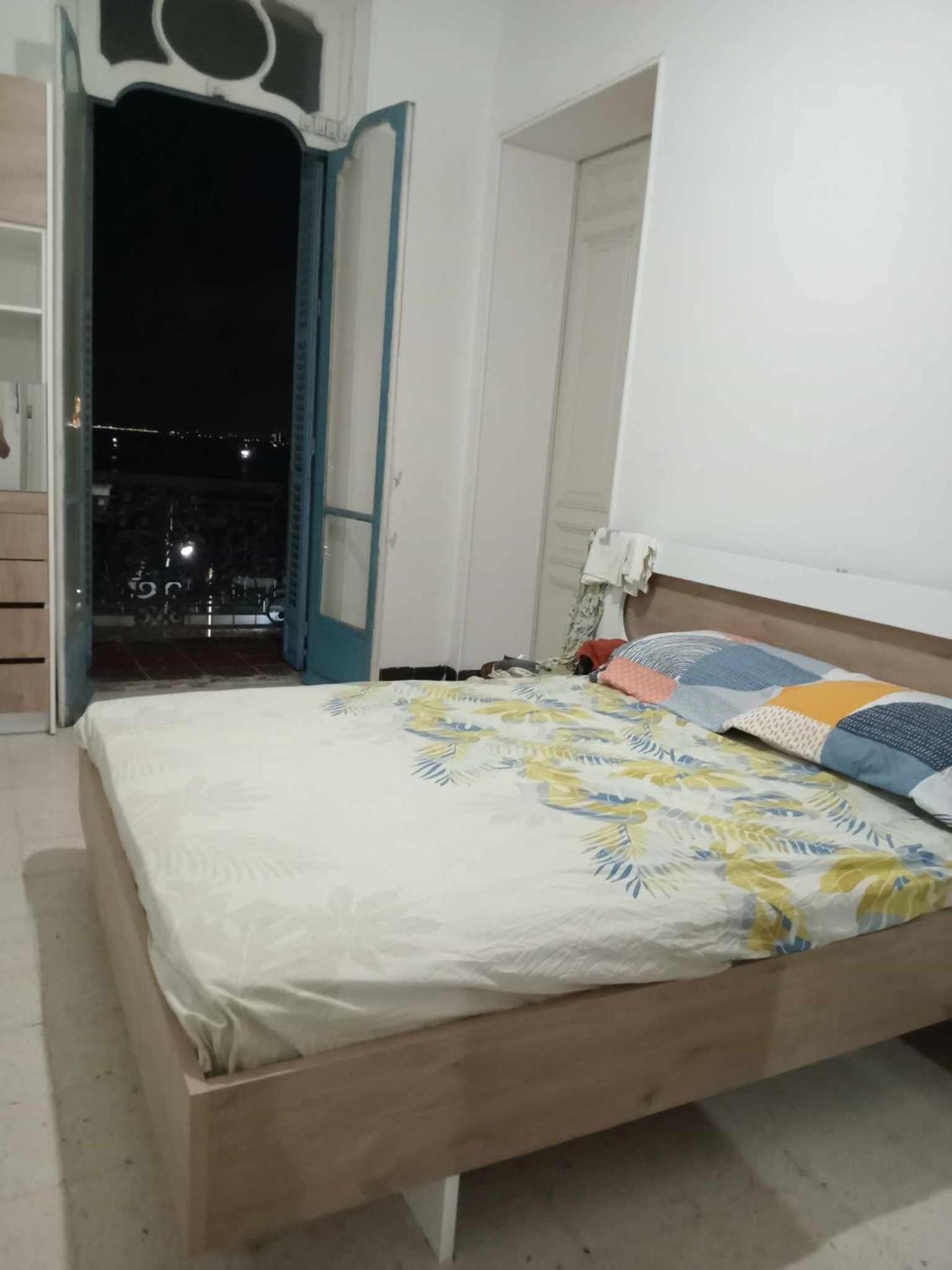Très grand apartement hausmanien cœur du centre ville vu mer immédiate