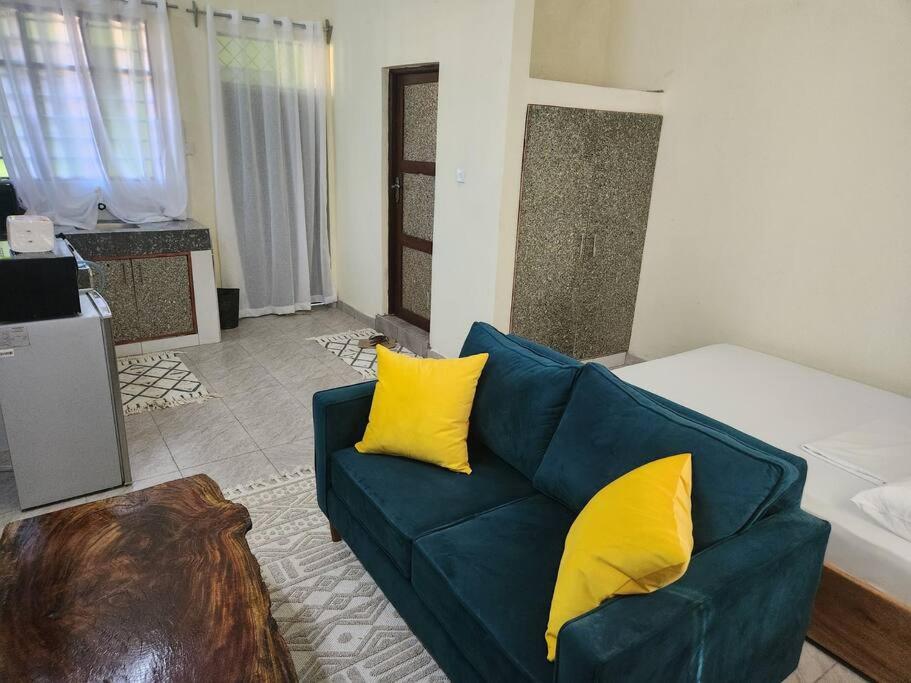Stay with Adhiambo - FigTree Apt- Studio view 2