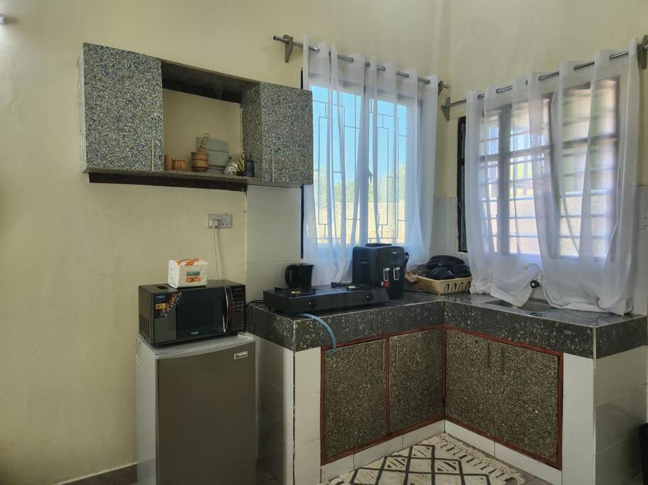 Stay with Adhiambo - FigTree Apt- Studio view 5