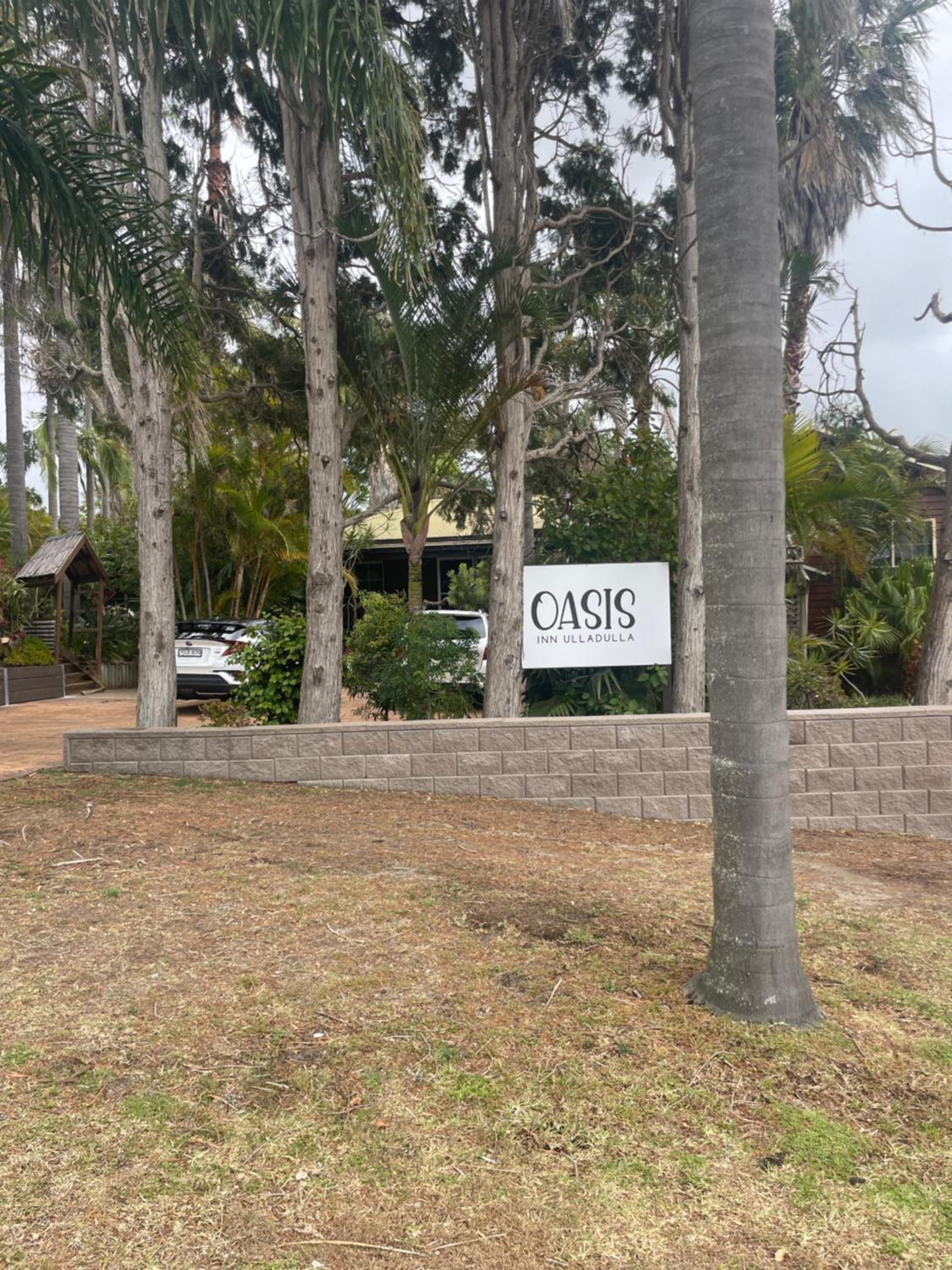Oasis Inn Ulladulla - Welcoming Guests 18 Years and Older view 3