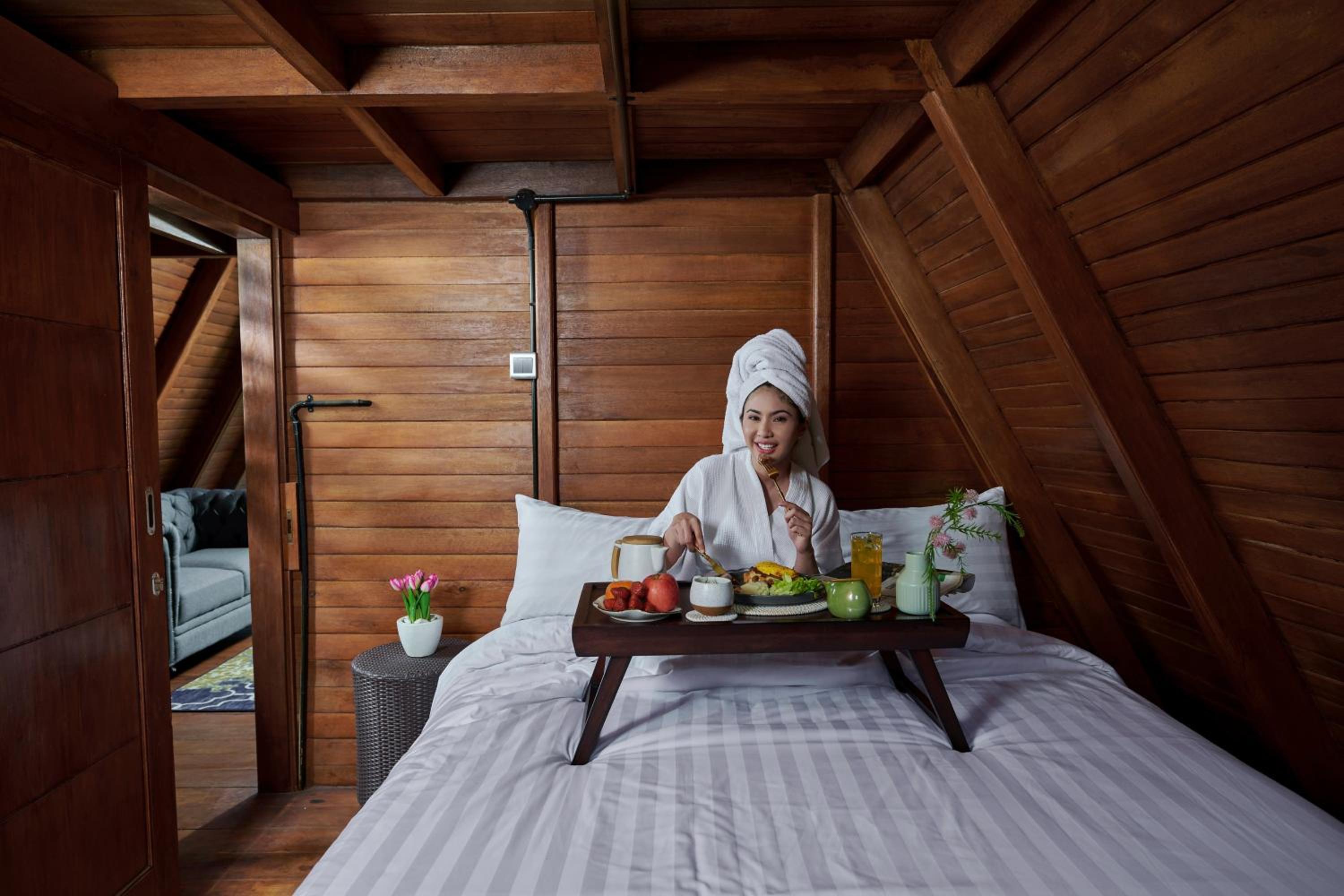 Asmaraloka Villa & Resto, Kemloko-gede - 20