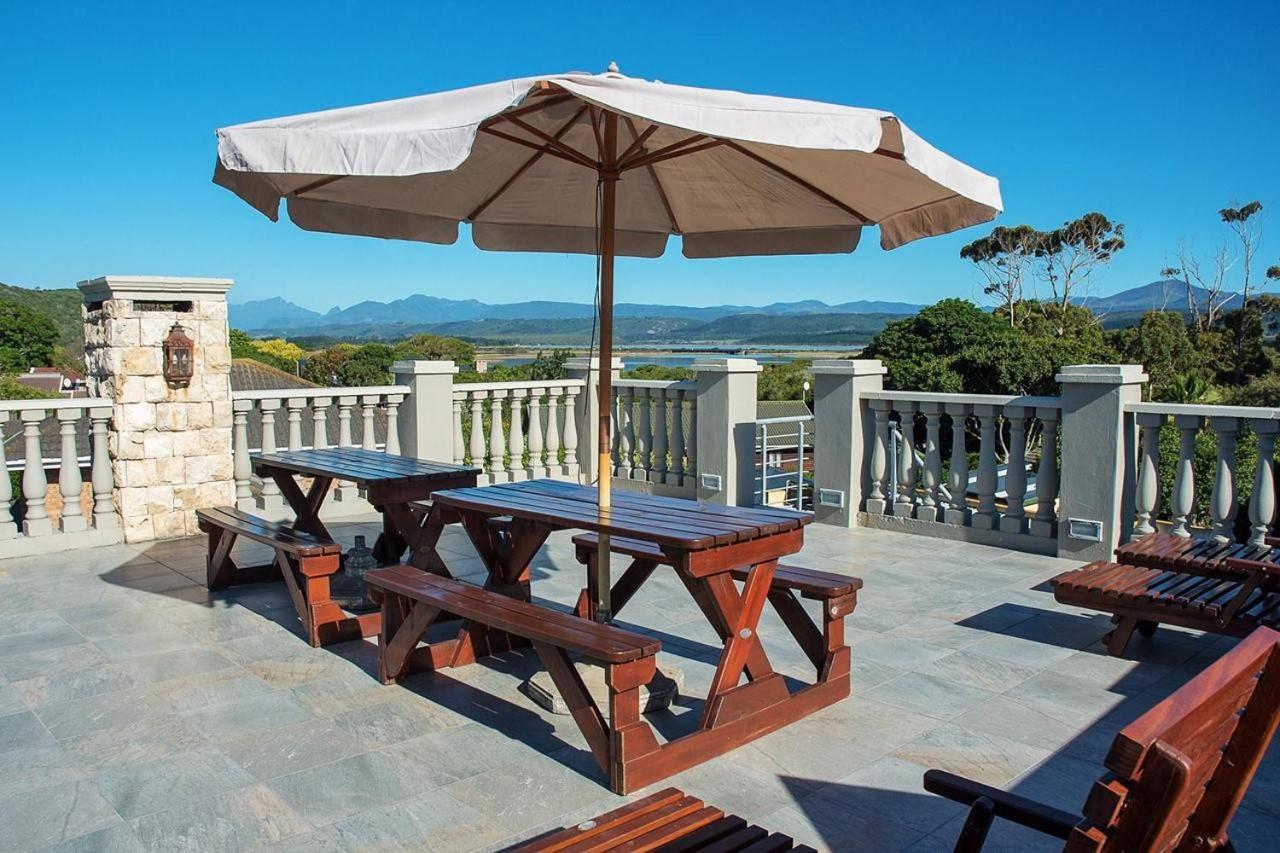 Avemore Island Home- back up power -magical views