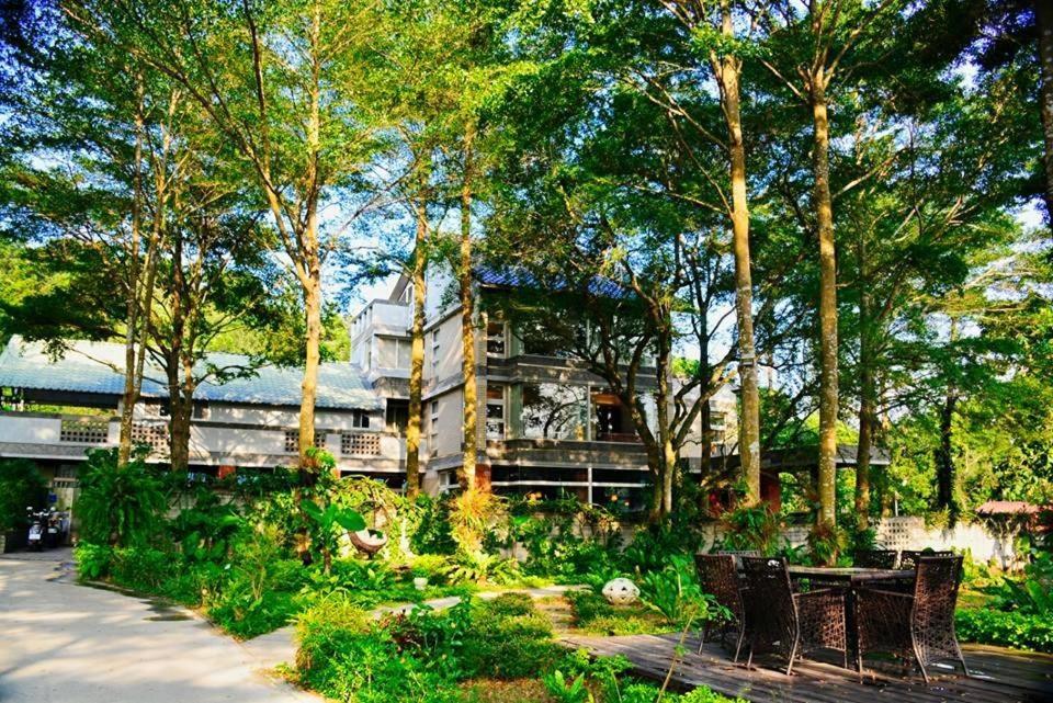 Ming Shan Villa view 2
