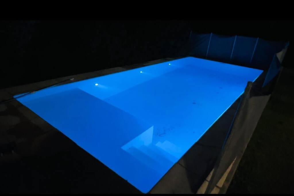 Alquiler Casa para 9 personas con Piscina en Pinamar Valeria del mar