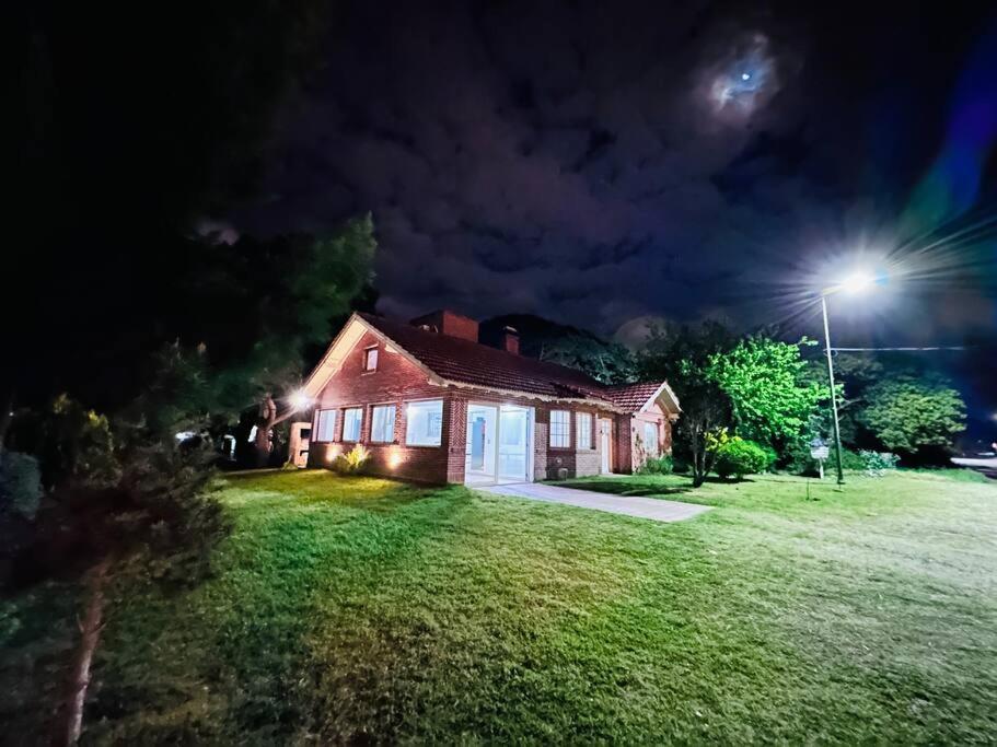 Alquiler Casa para 9 personas con Piscina en Pinamar Valeria del mar