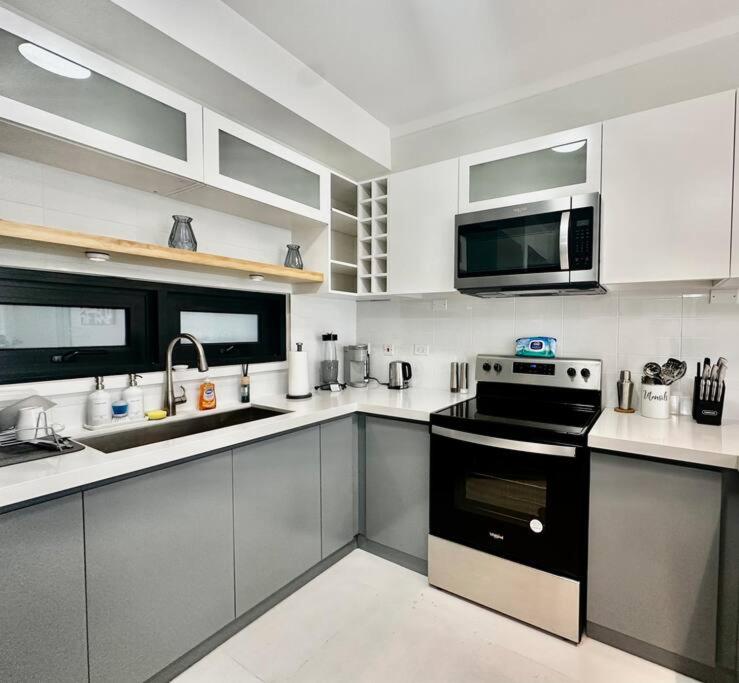 Kingston Paradise - Luxury Suite