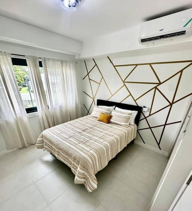 Kingston Paradise - Luxury Suite