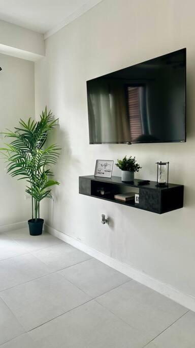 Kingston Paradise - Luxury Suite