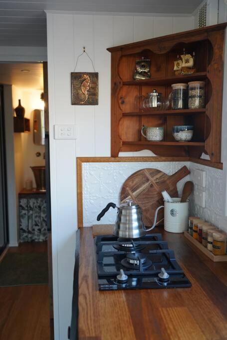 Folktales Rest - Tiny House Unique Stay