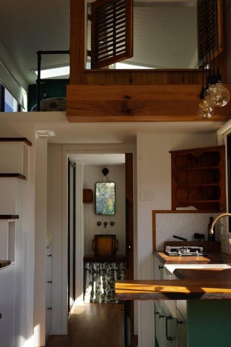Folktales Rest - Tiny House Unique Stay