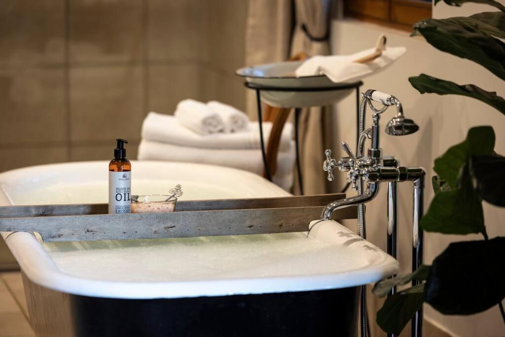 Seppeltsfield Vineyard Cottage Luxury Romantic Getaway
