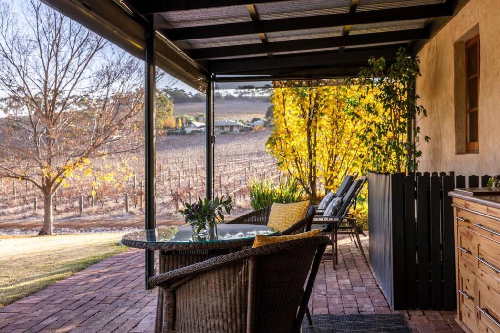 Seppeltsfield Vineyard Cottage Luxury Romantic Getaway