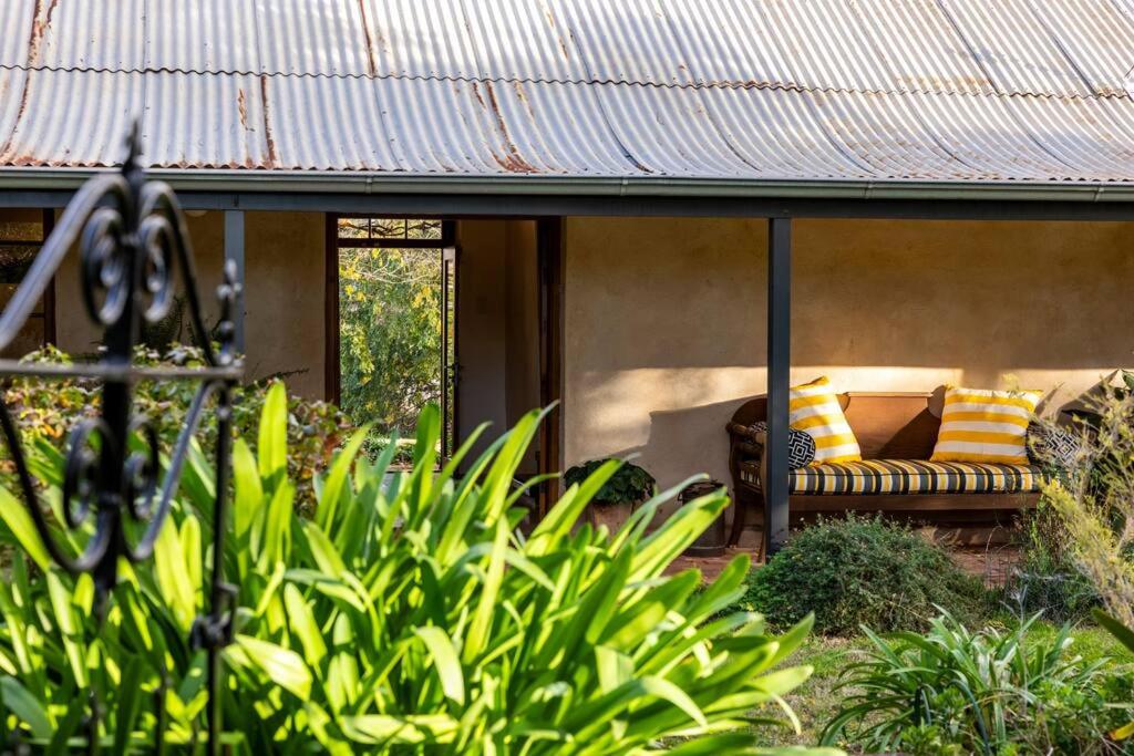 Seppeltsfield Vineyard Cottage Luxury Romantic Getaway